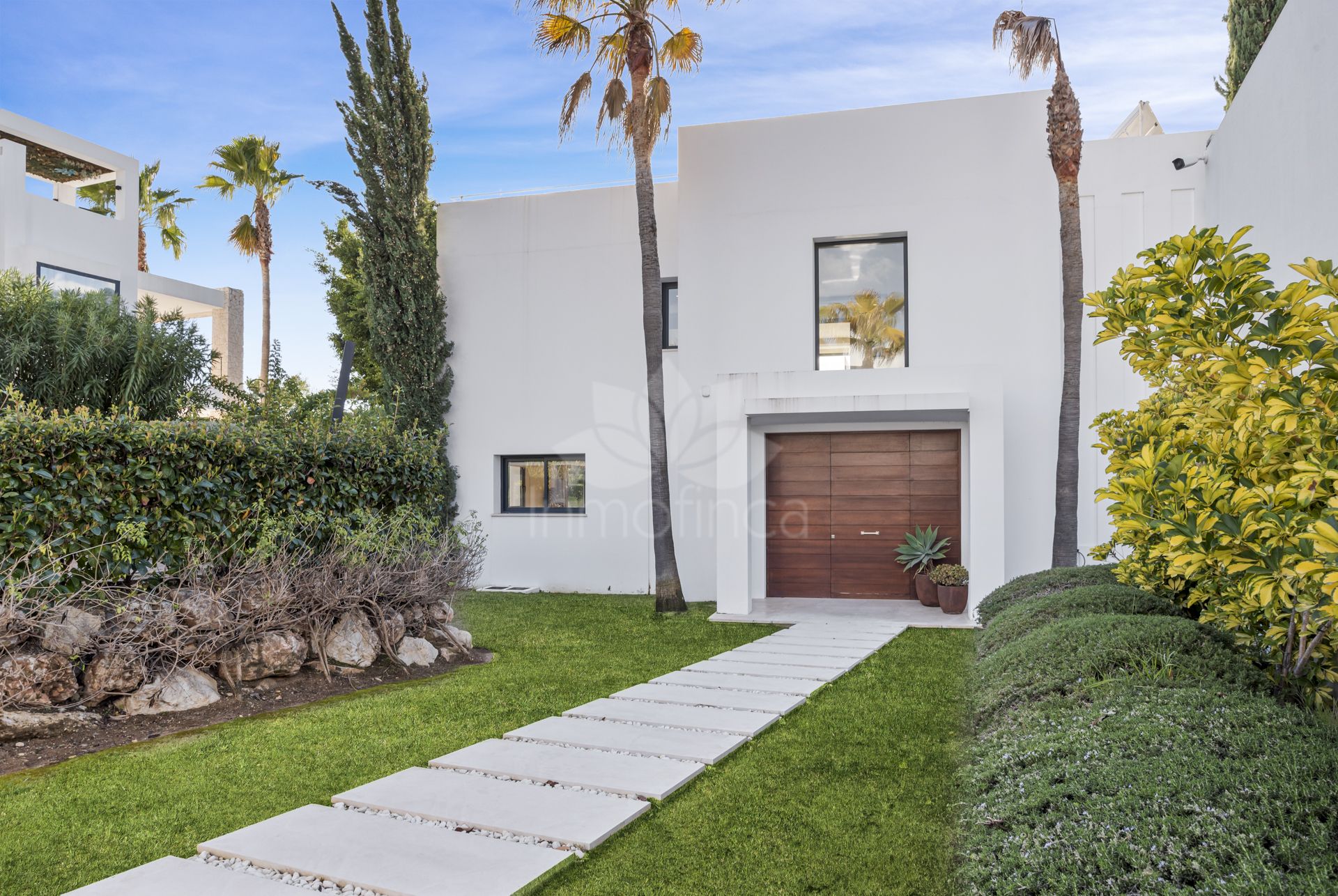 Villa in Los Olivos, Marbella