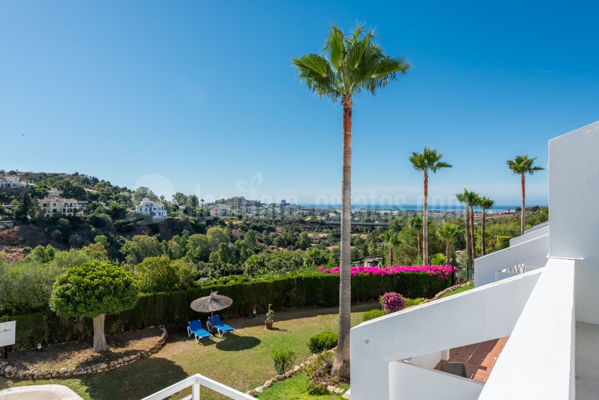 Apartment in El Mirador, Marbella