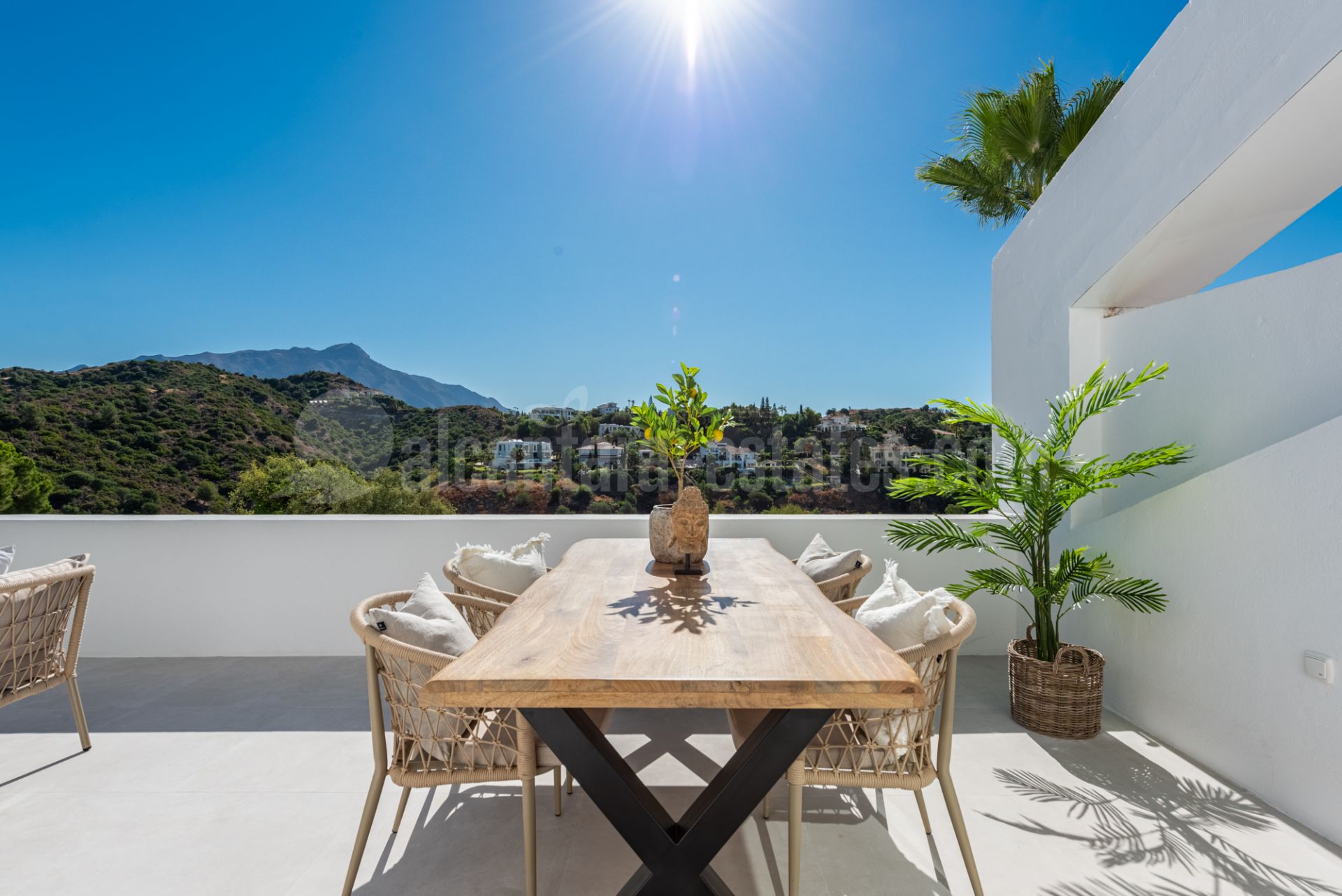 Apartment in El Mirador, Marbella