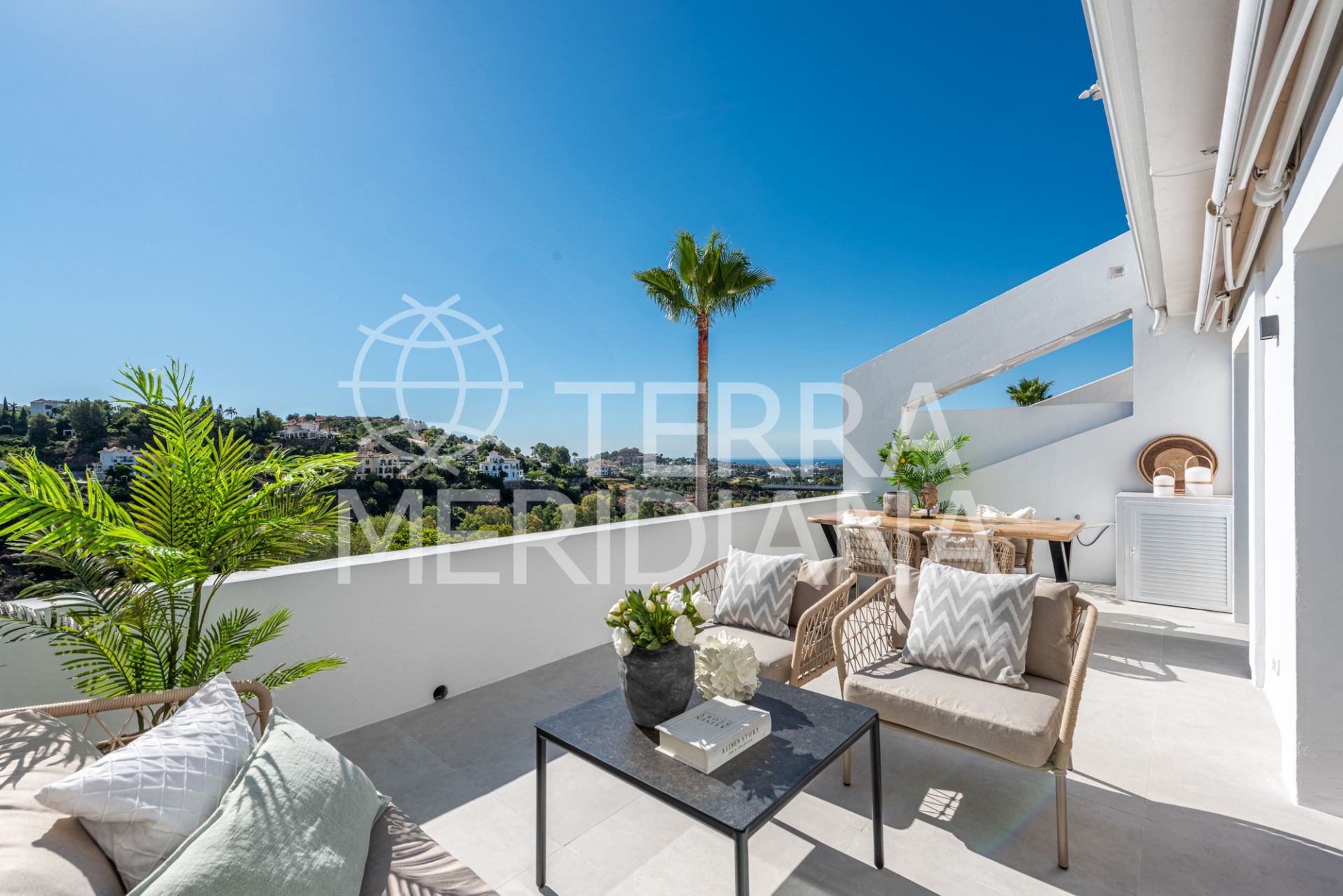 Apartment in El Mirador, Marbella