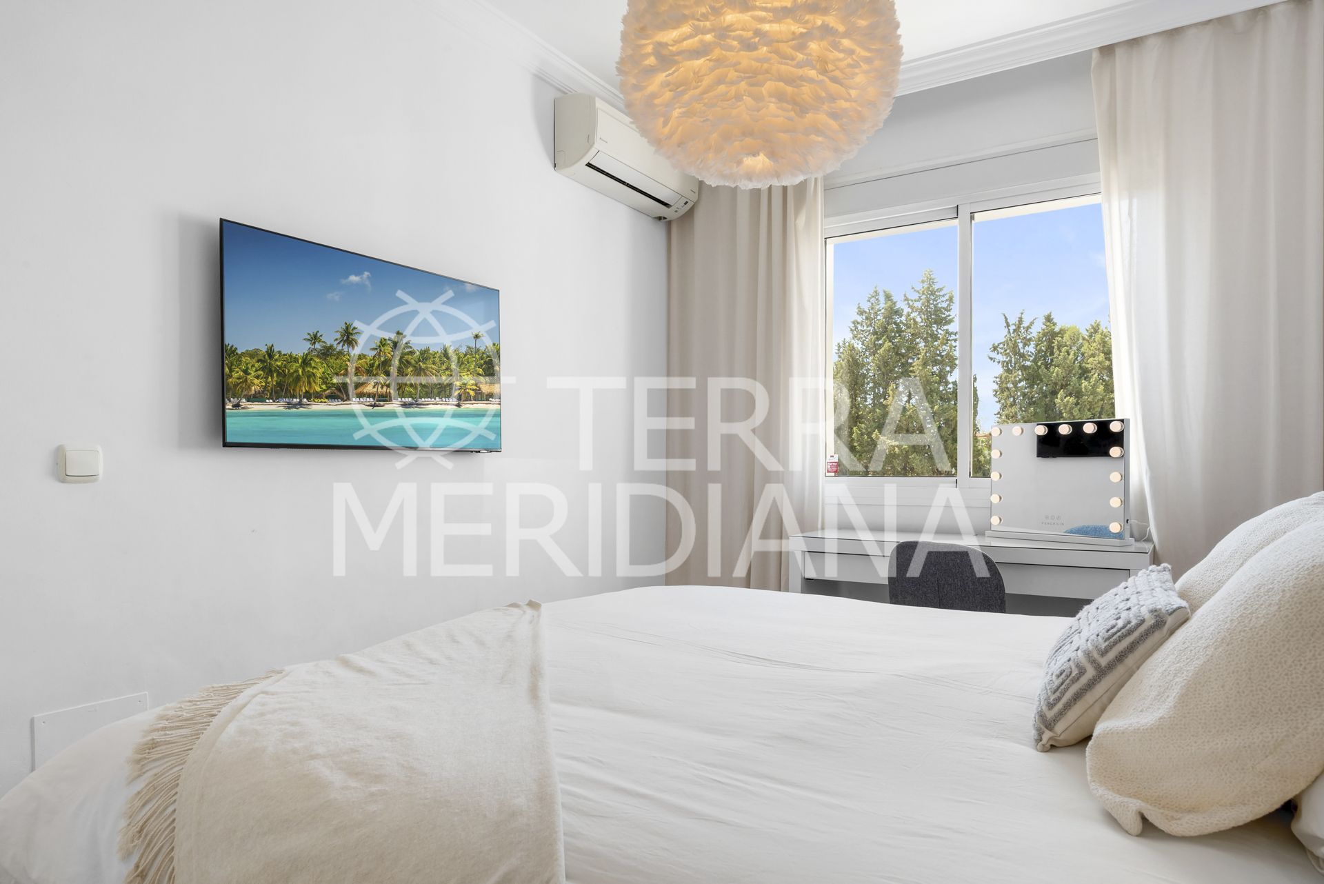 Penthouse in Nueva Andalucia, Marbella