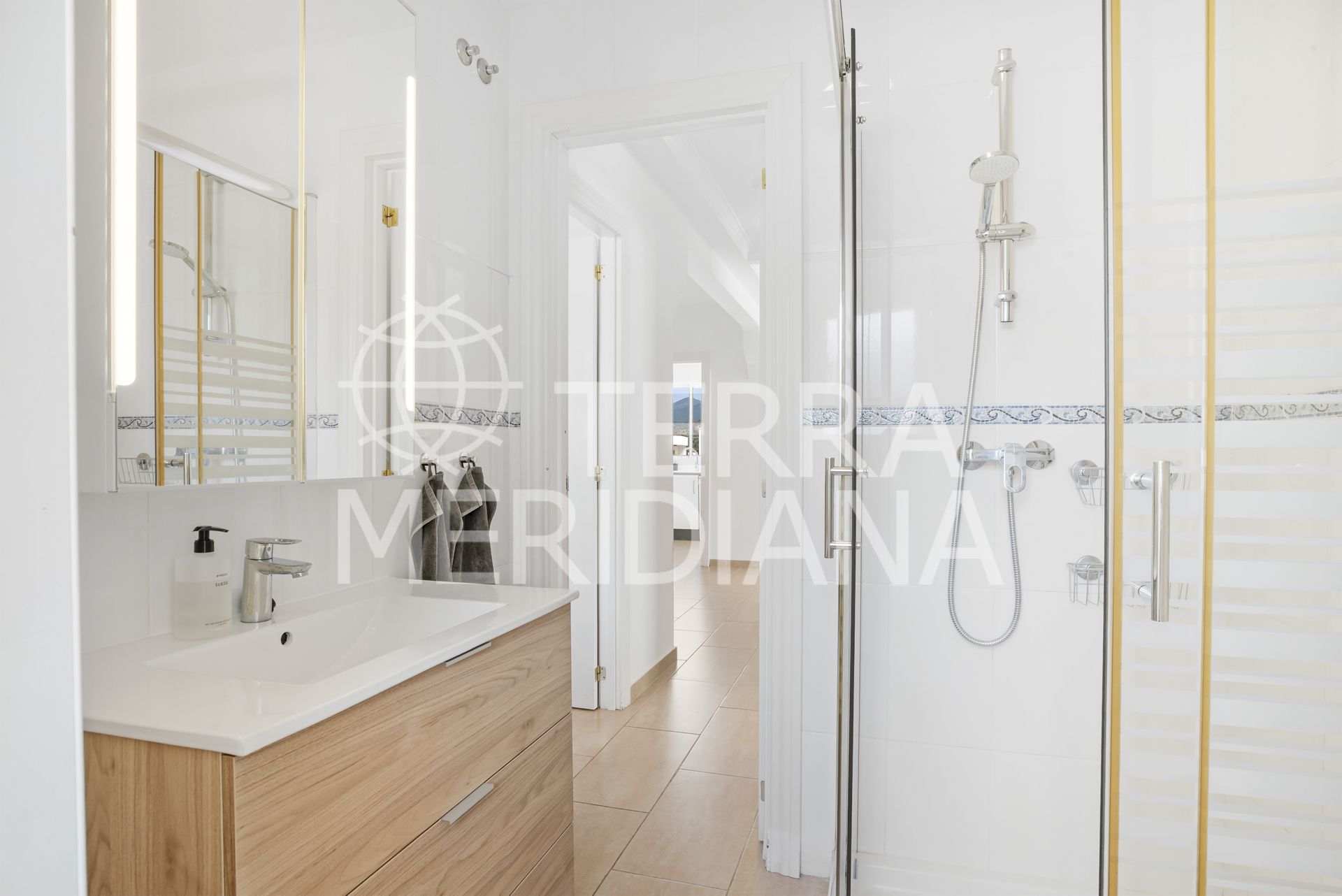 Penthouse in Nueva Andalucia, Marbella