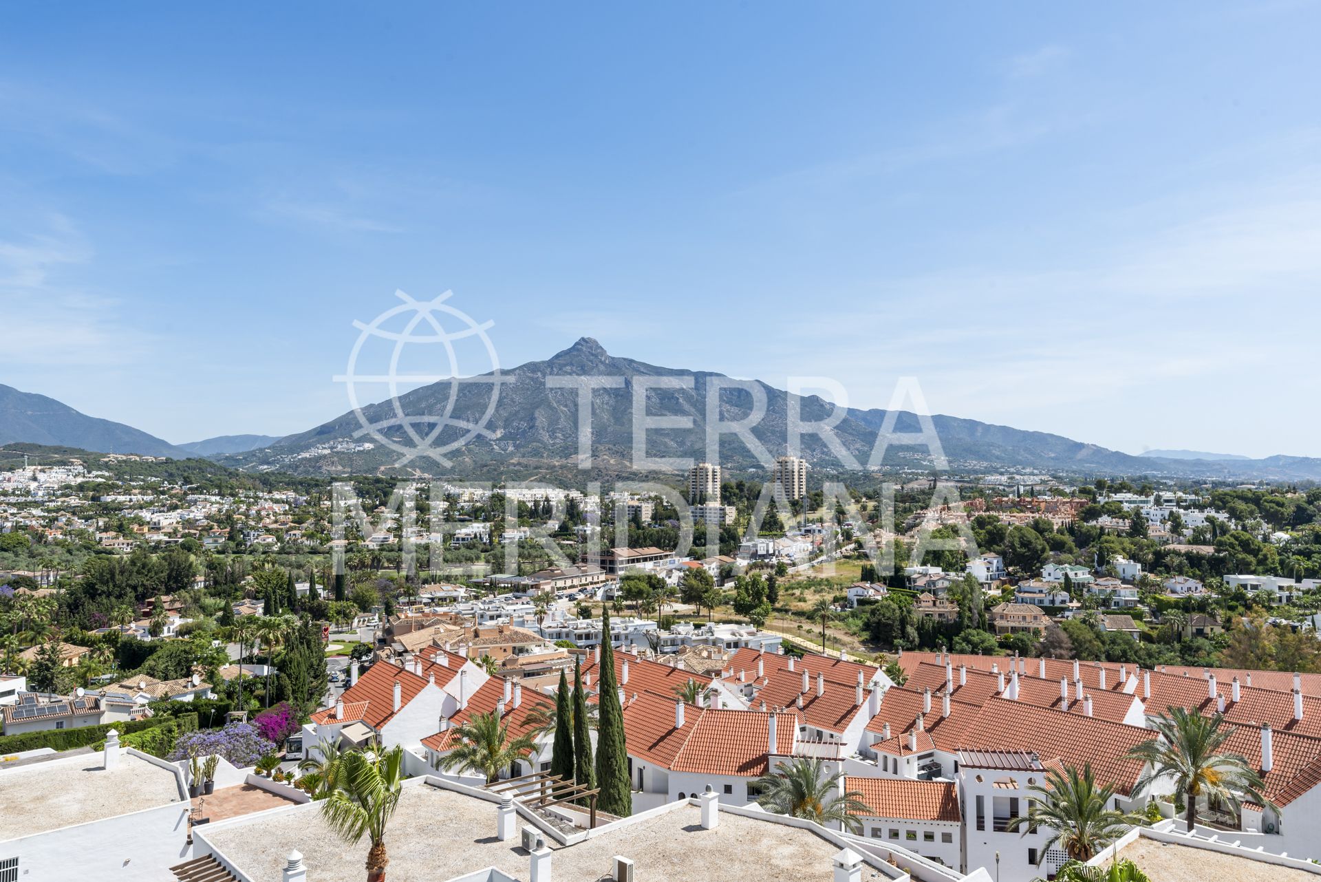 Penthouse in Nueva Andalucia, Marbella