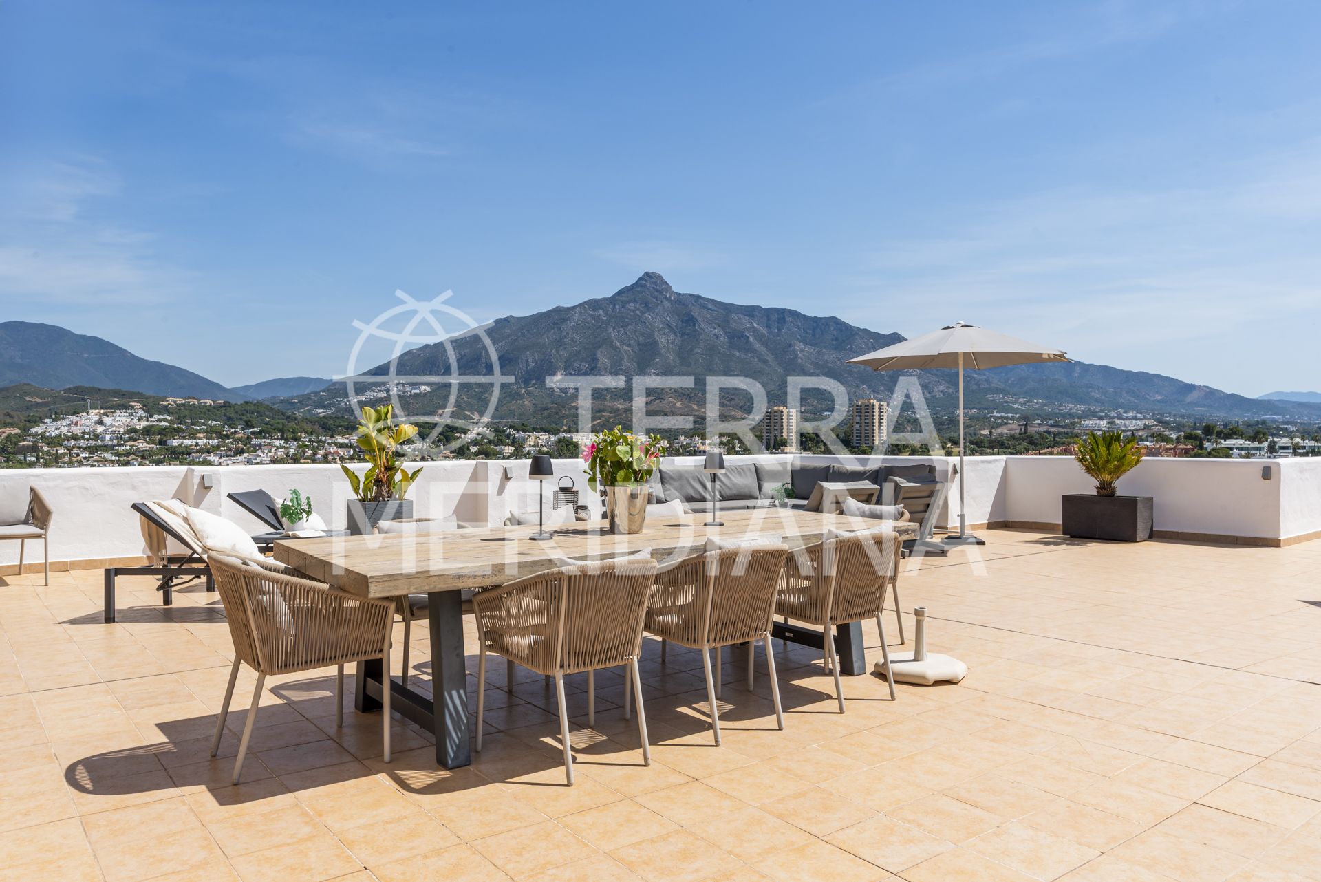 Penthouse in Nueva Andalucia, Marbella