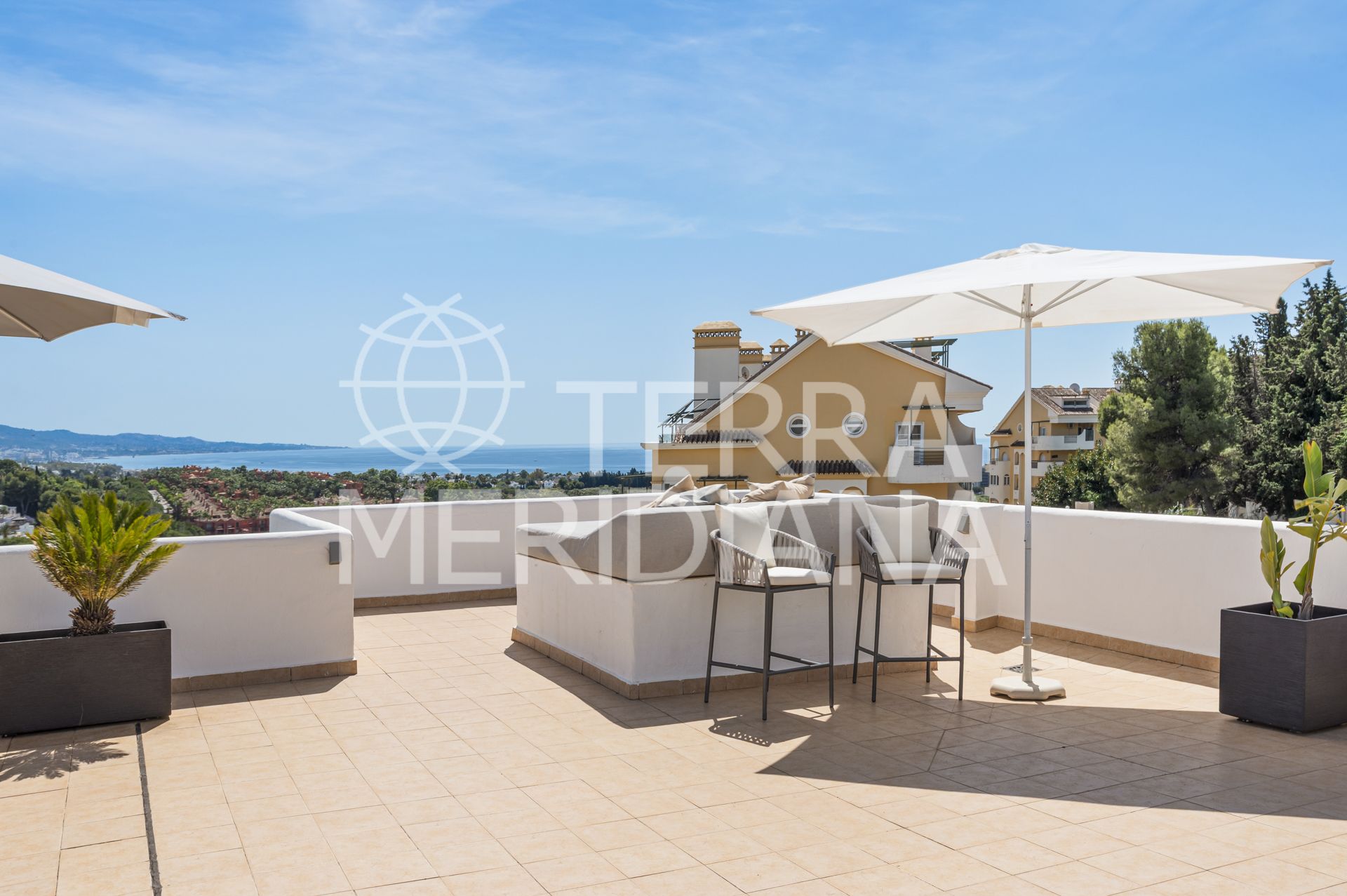 Penthouse in Nueva Andalucia, Marbella