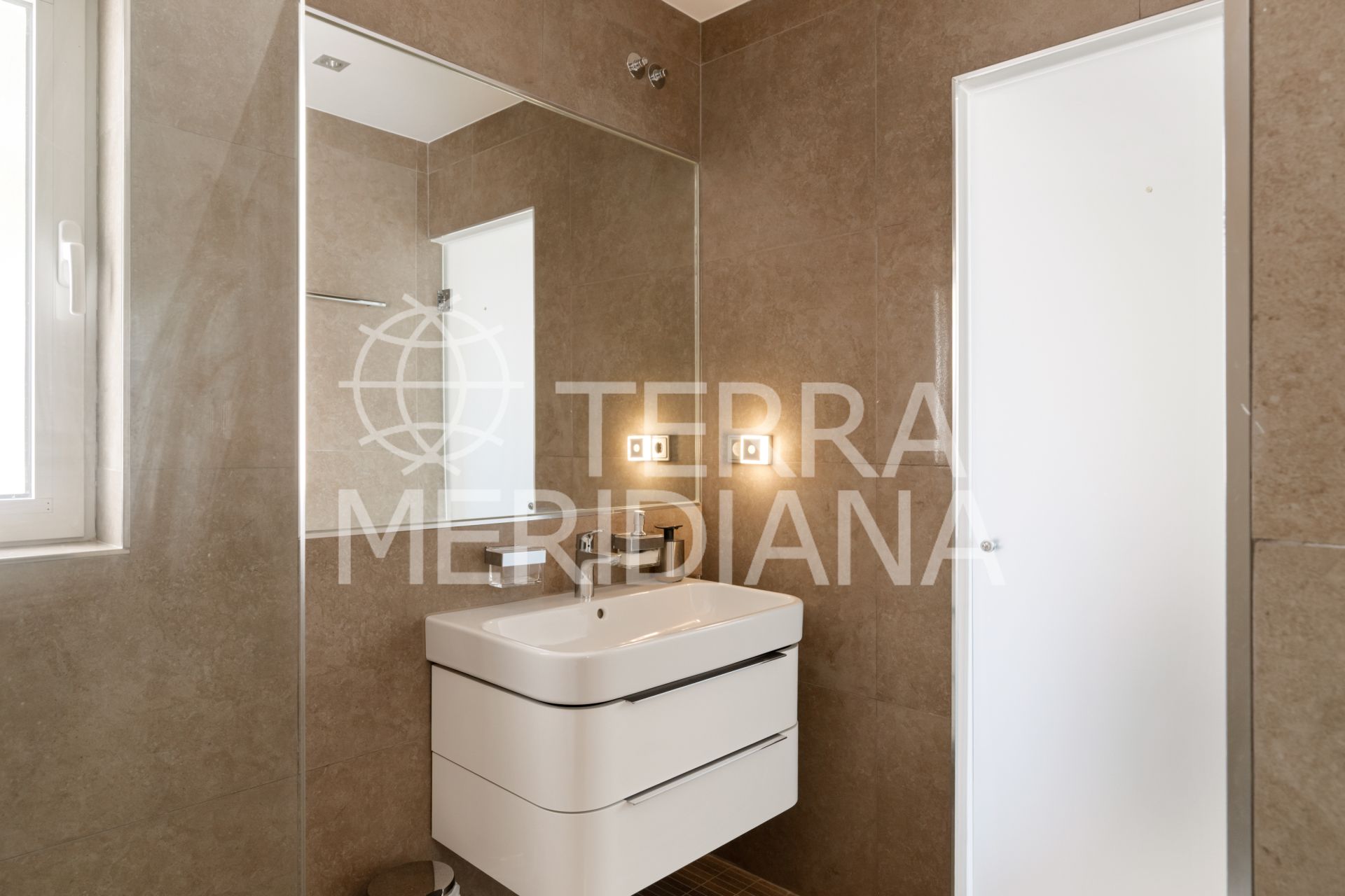 Villa in Nueva Andalucia, Marbella