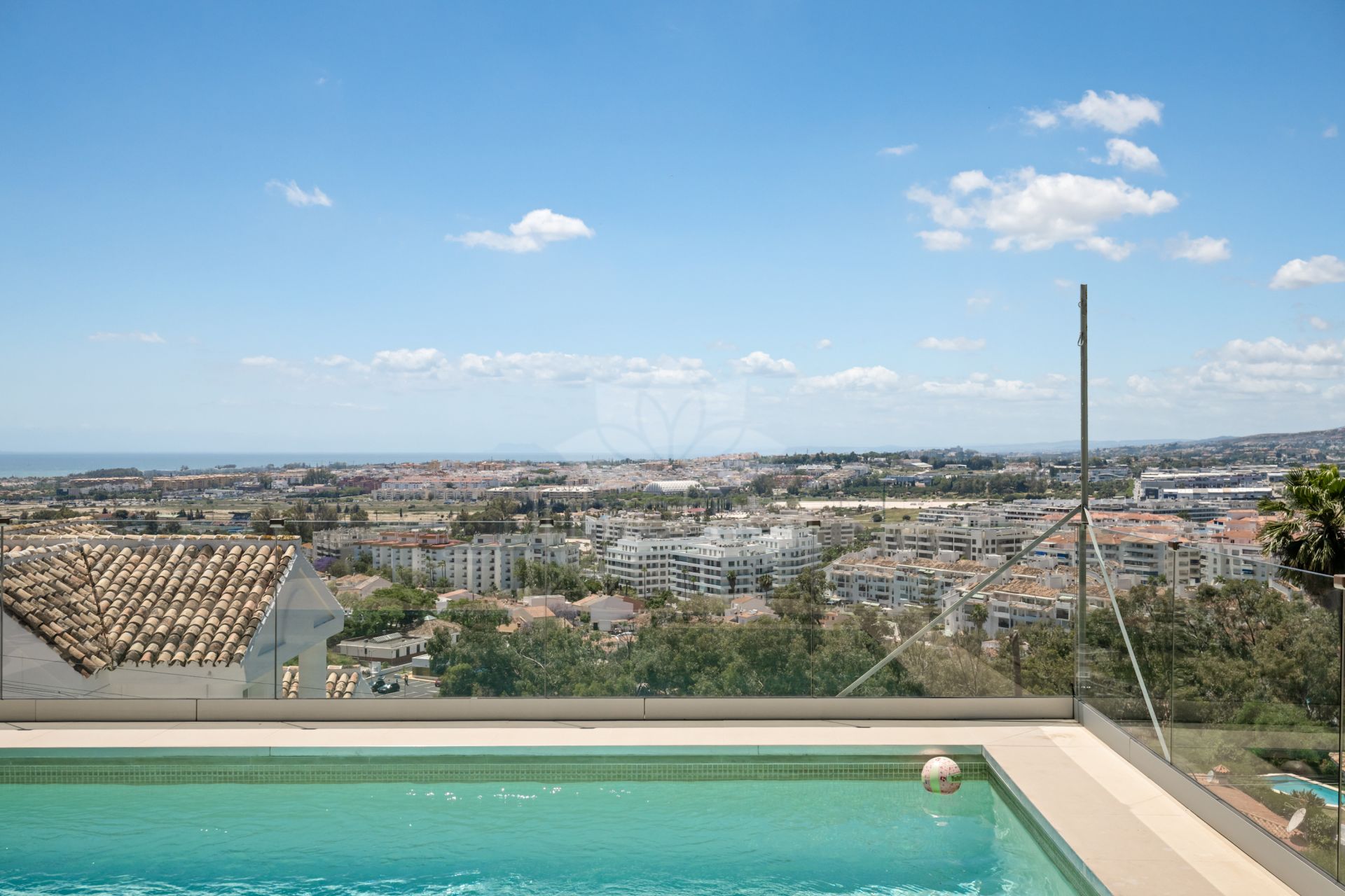 Villa in Nueva Andalucia, Marbella