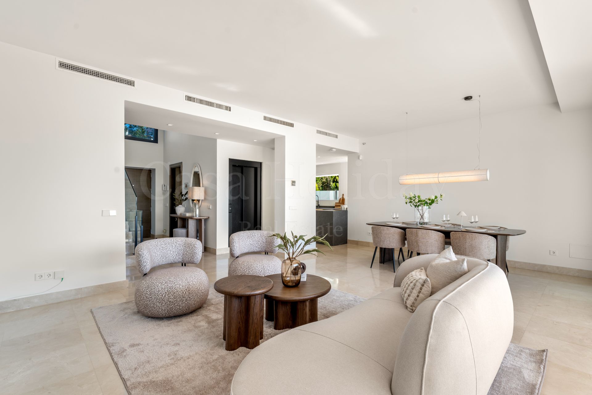 Villa en Atalaya Fairways, Benahavis