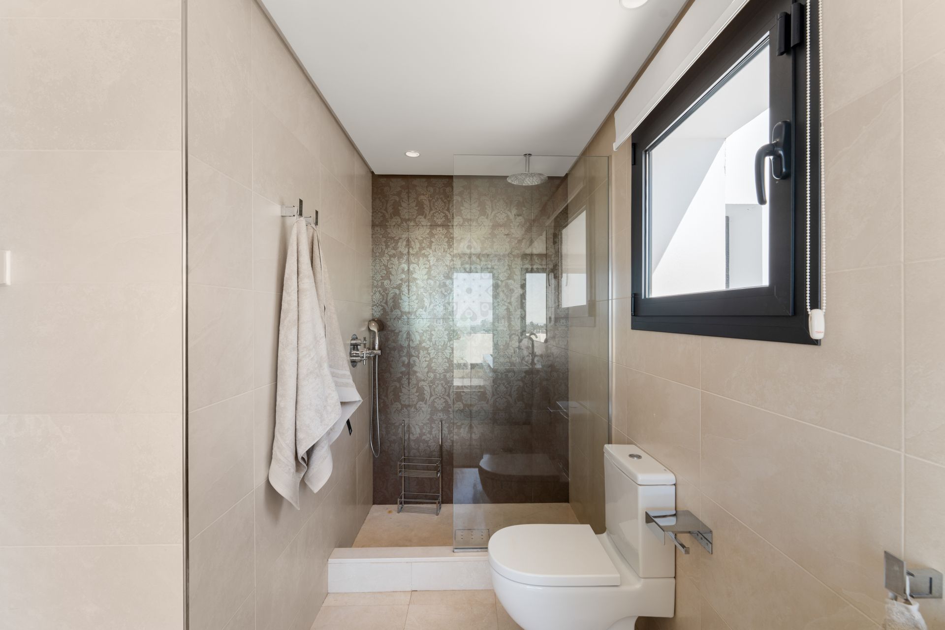 Villa in Atalaya Fairways, Benahavis