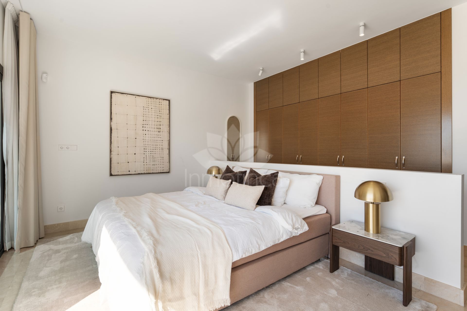 Villa in Atalaya Fairways, Benahavis