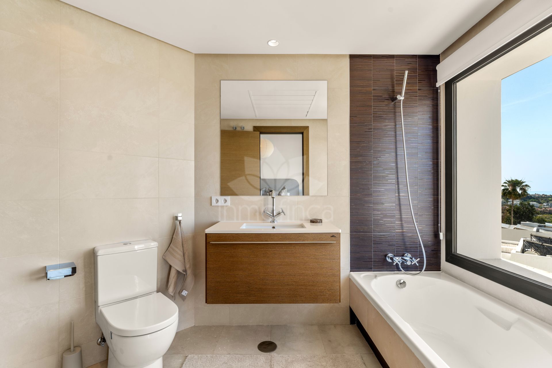 Villa in Atalaya Fairways, Benahavis