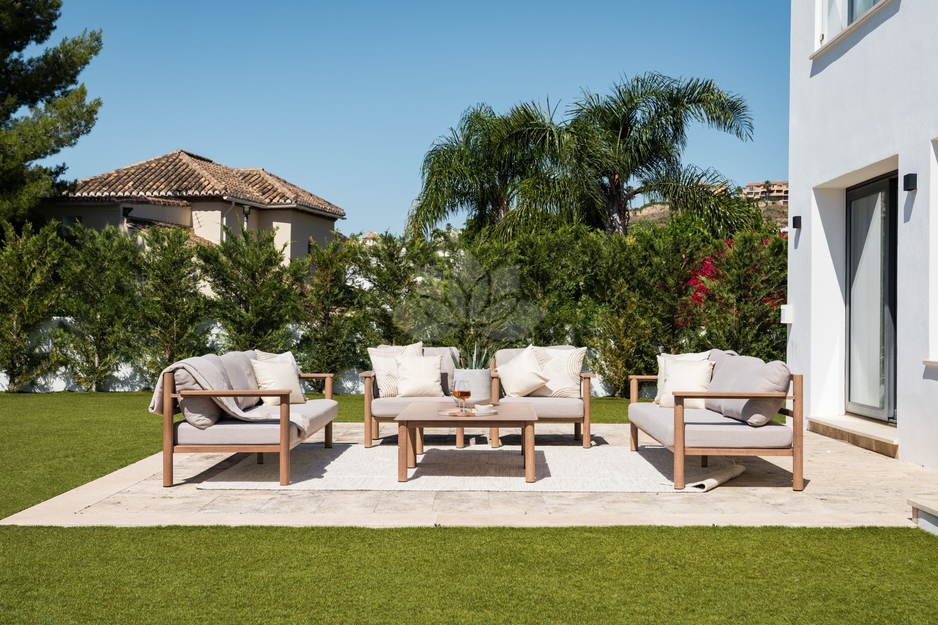 Villa in Atalaya Fairways, Benahavis