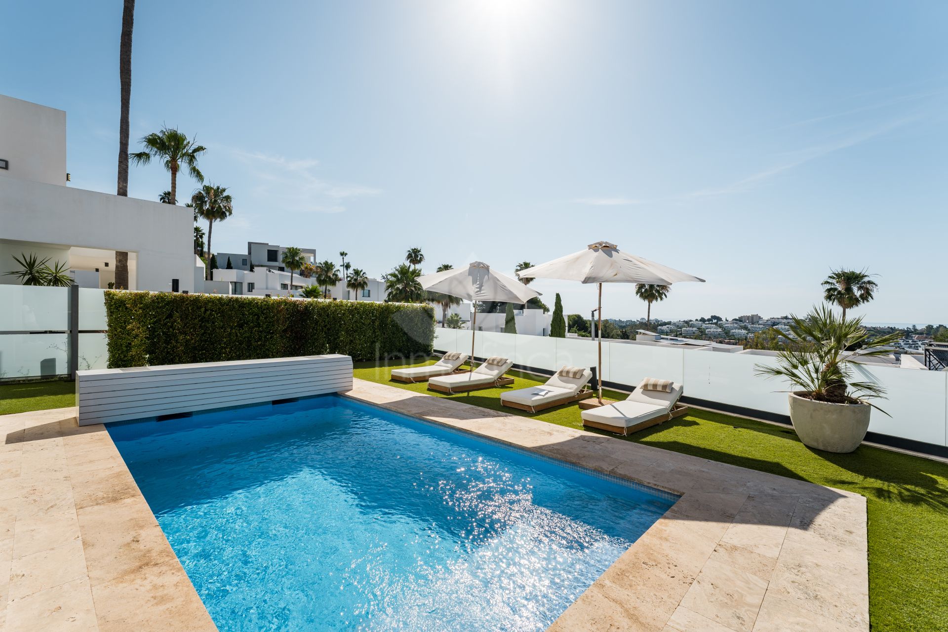 Villa in Atalaya Fairways, Benahavis