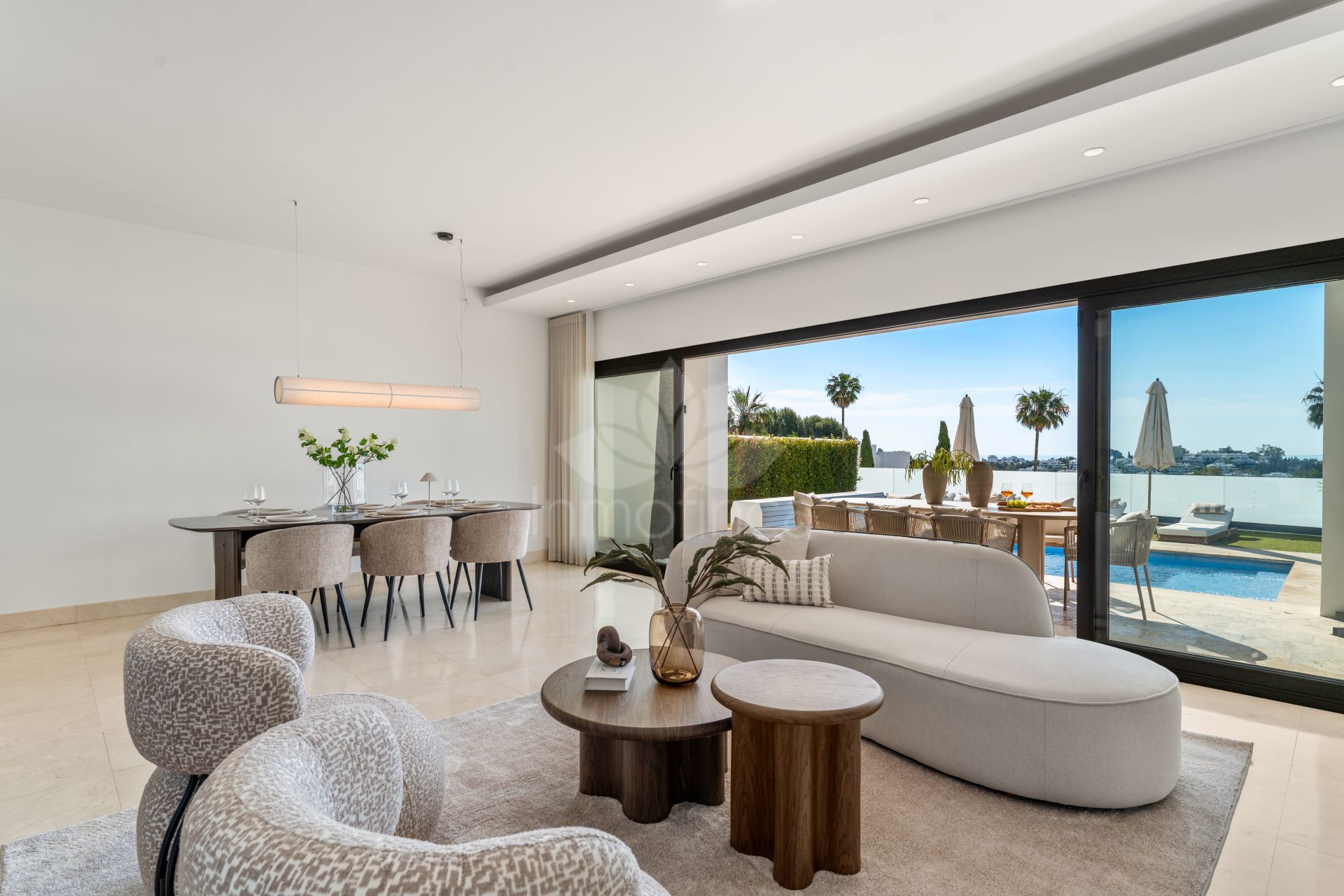 Villa in Atalaya Fairways, Benahavis