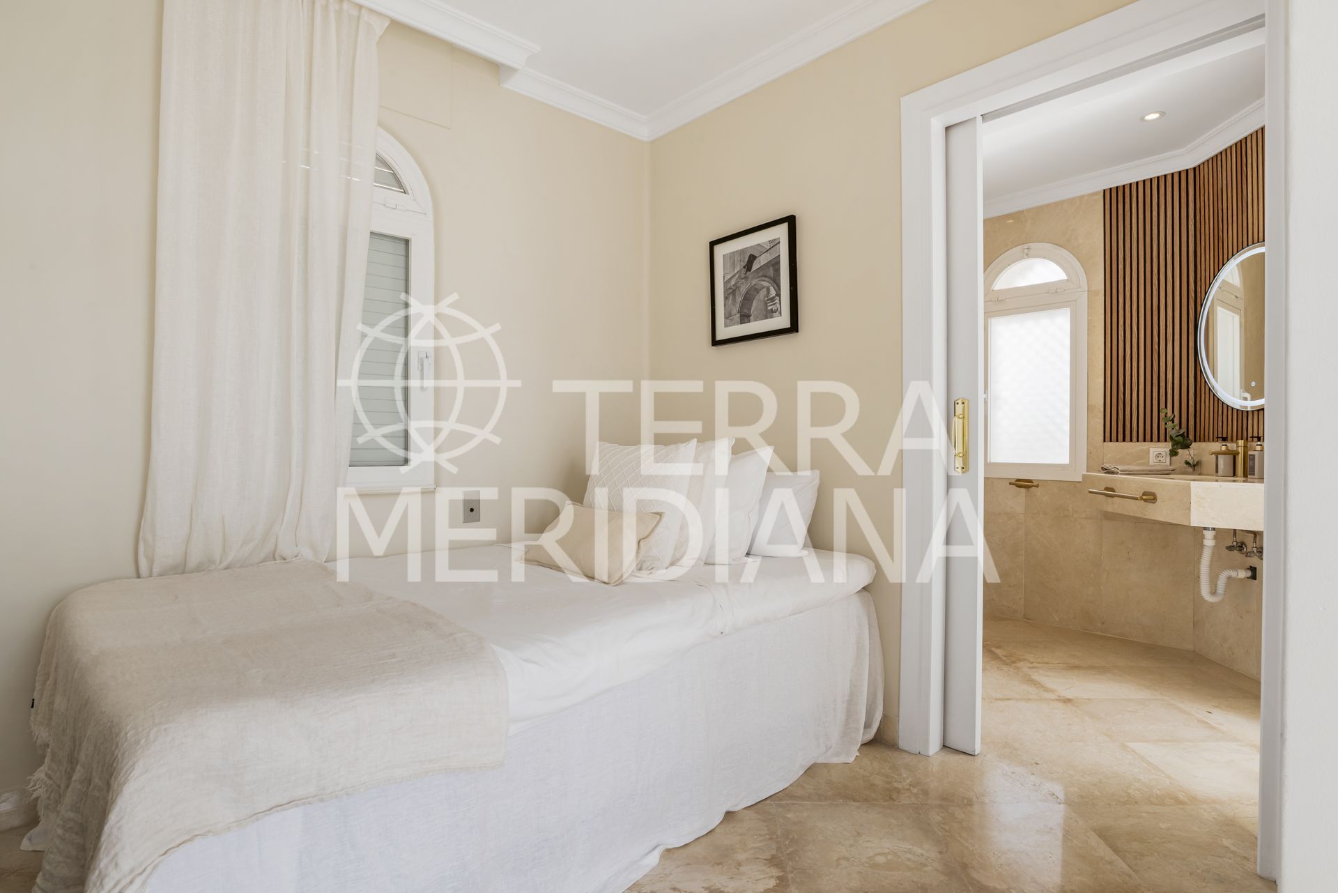 Duplex Penthouse in Marbella Golden Mile, Marbella