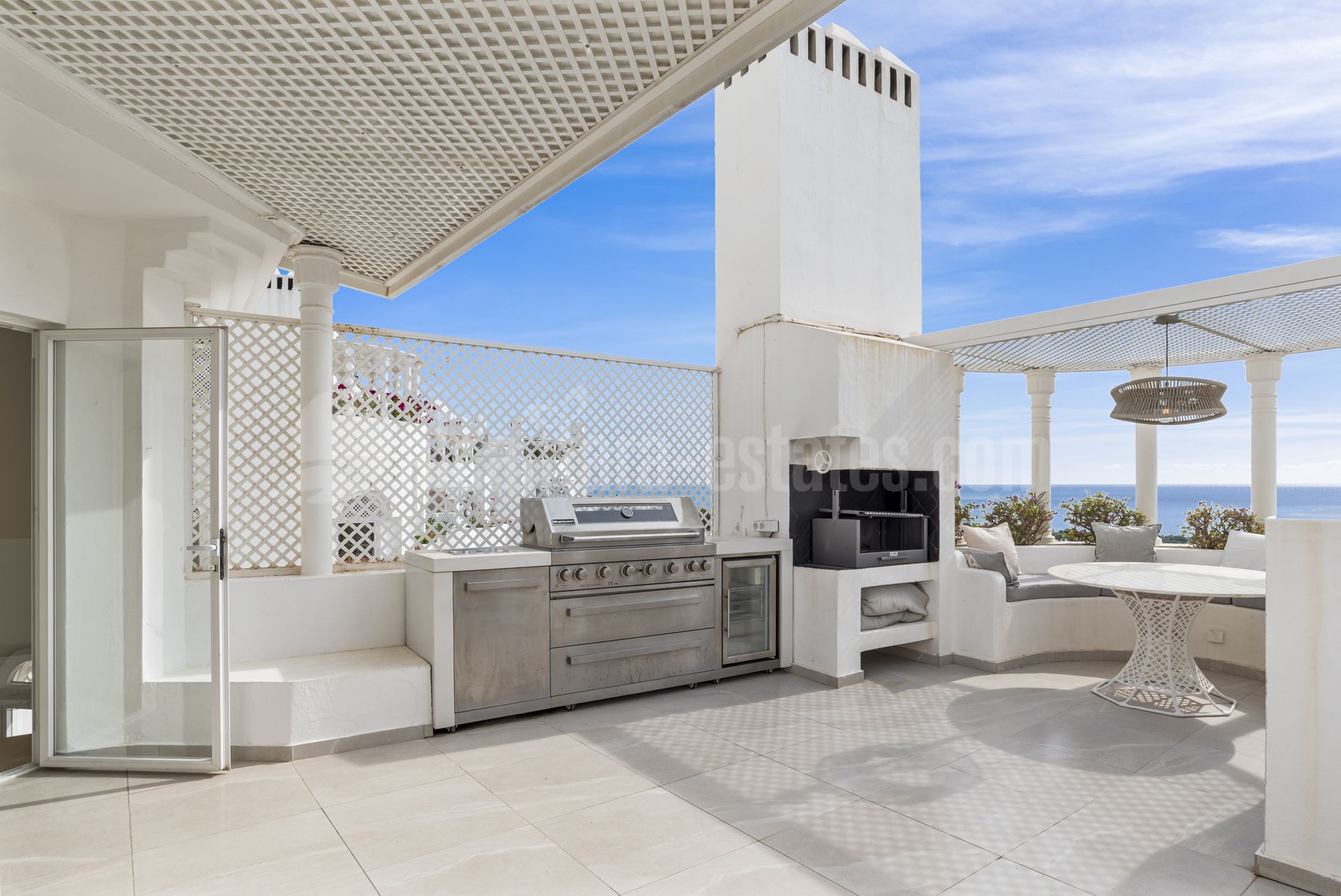 Duplex Penthouse in Marbella Golden Mile, Marbella