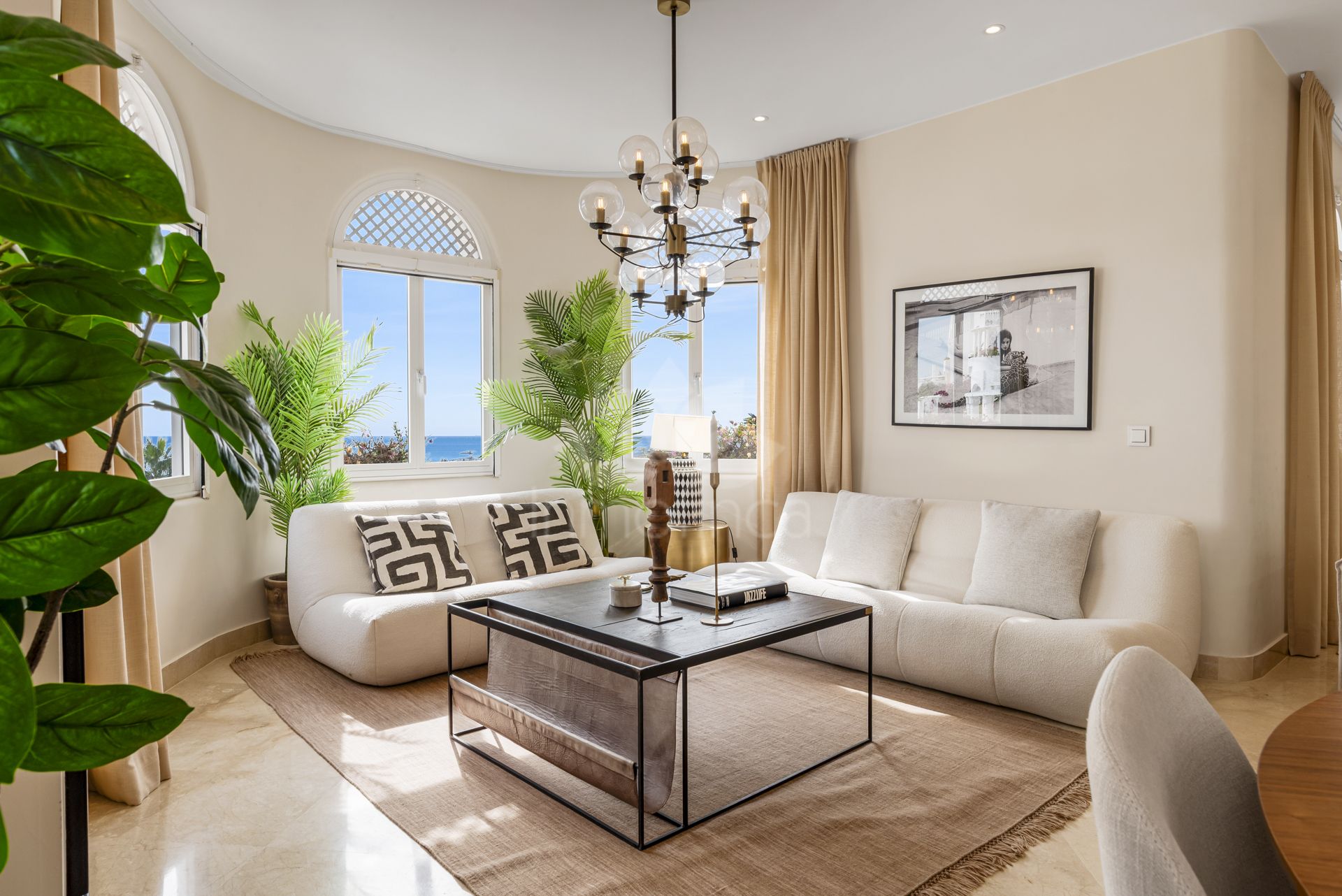 Duplex Penthouse in Marbella Golden Mile, Marbella