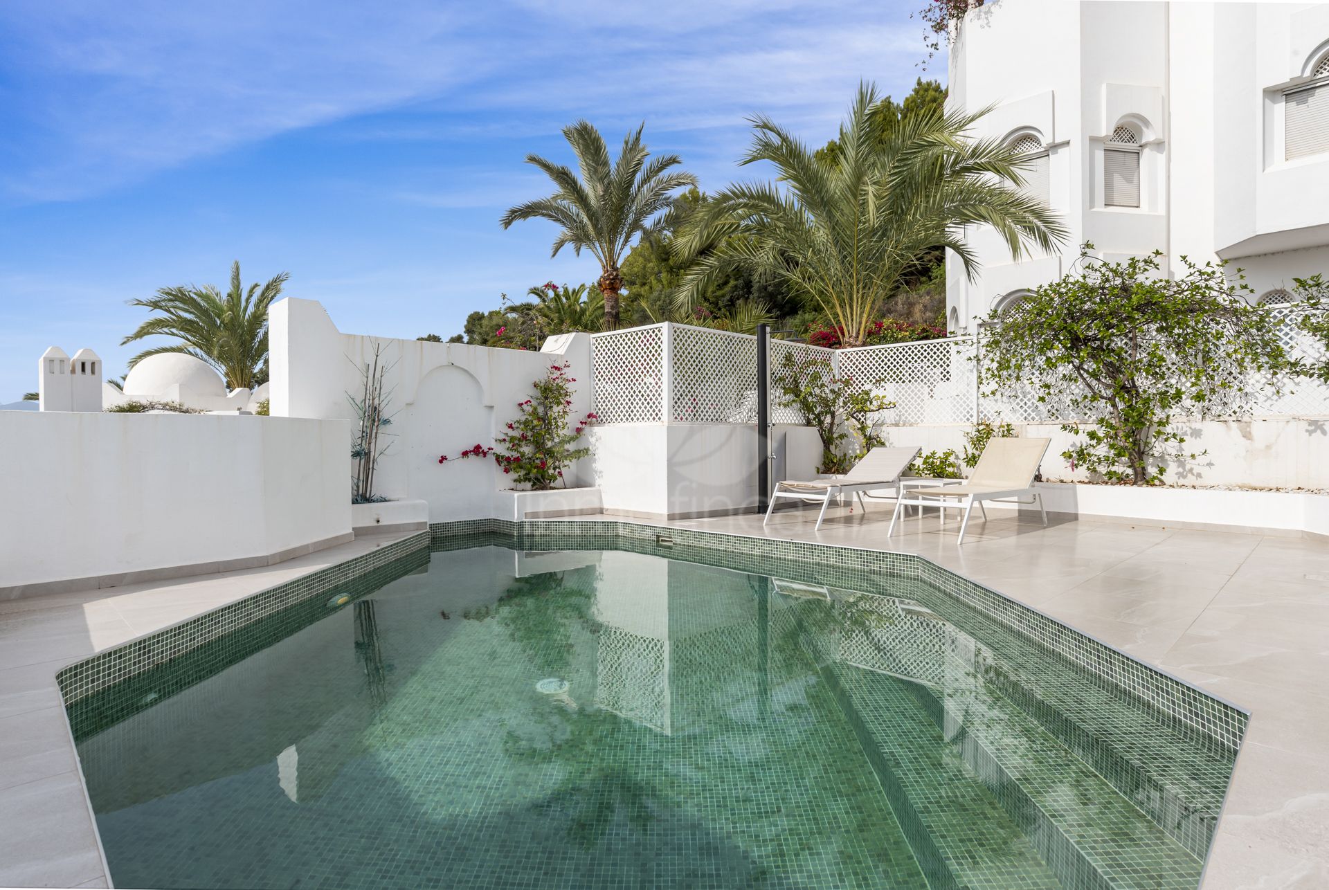 Duplex Penthouse in Marbella Golden Mile, Marbella