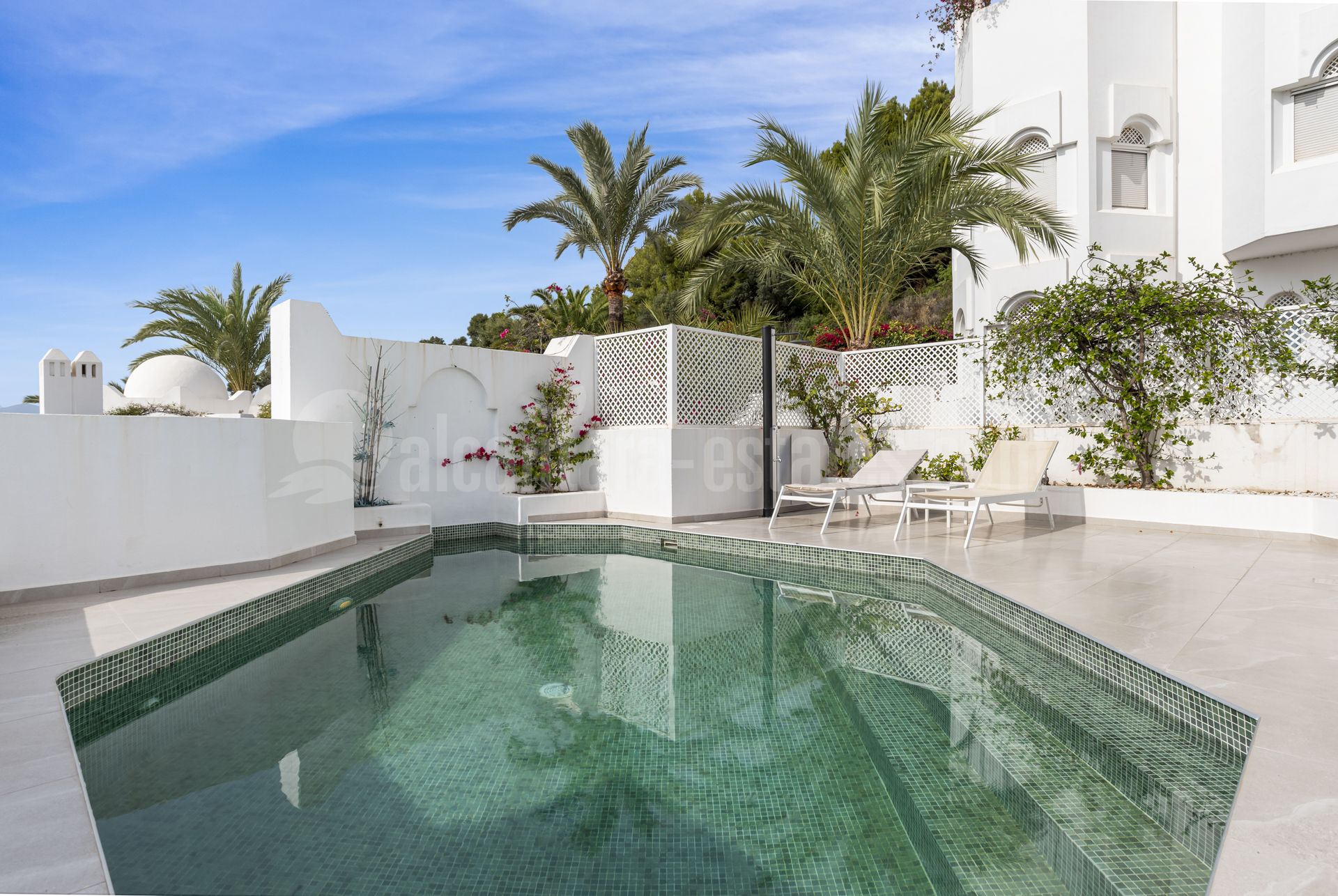 Duplex Penthouse in Marbella Golden Mile, Marbella