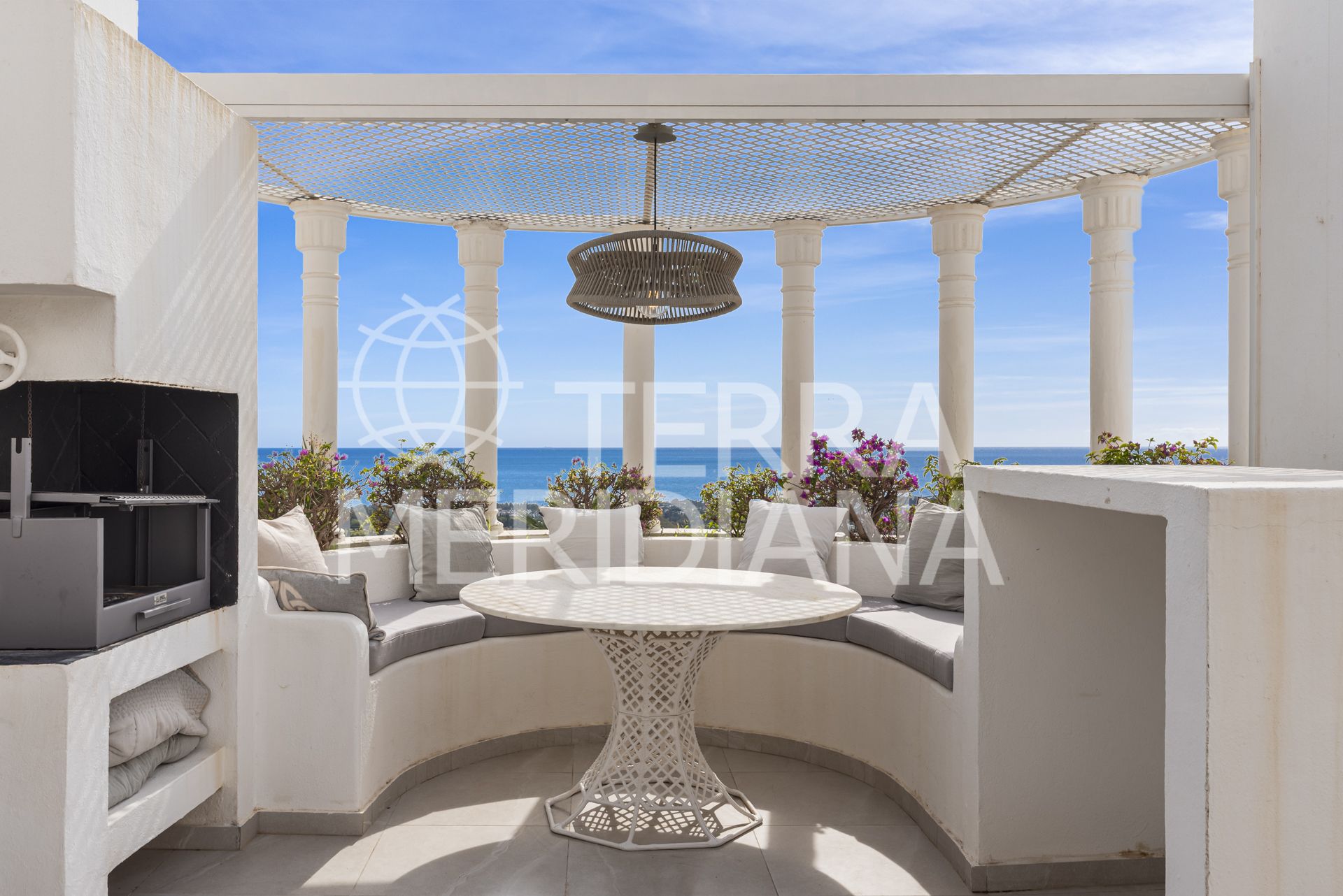 Duplex Penthouse in Marbella Golden Mile, Marbella