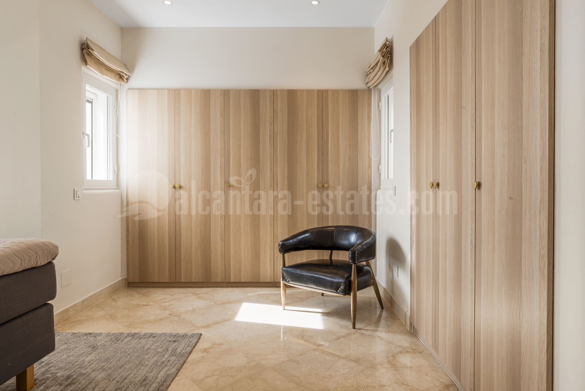 Duplex Penthouse in Marbella Golden Mile, Marbella