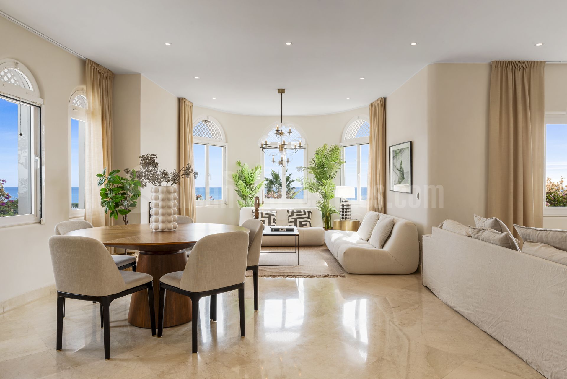 Duplex Penthouse in Marbella Golden Mile, Marbella