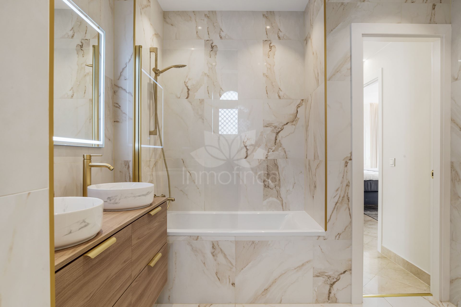 Duplex Penthouse in Marbella Golden Mile, Marbella