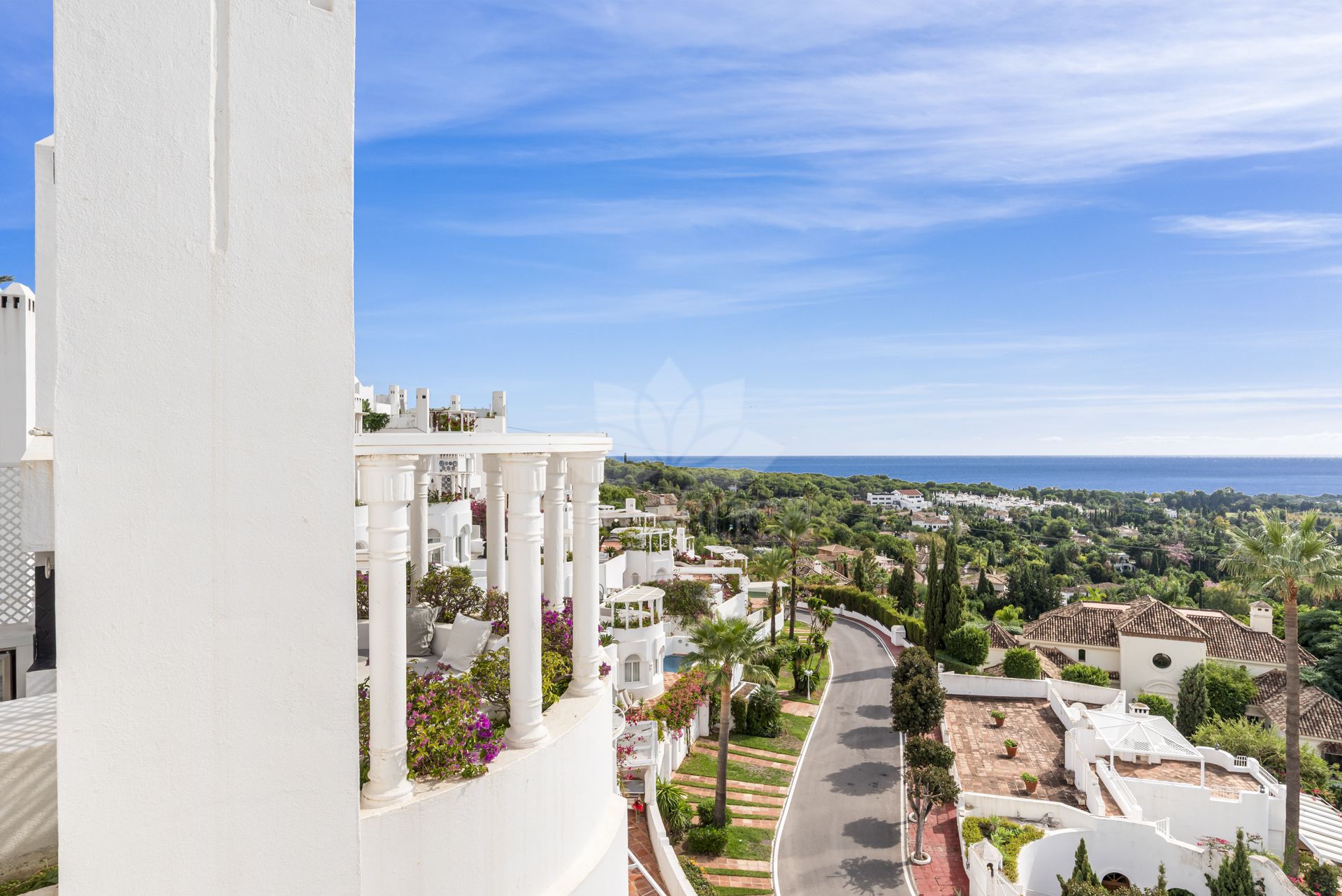 Duplex Penthouse in Marbella Golden Mile, Marbella