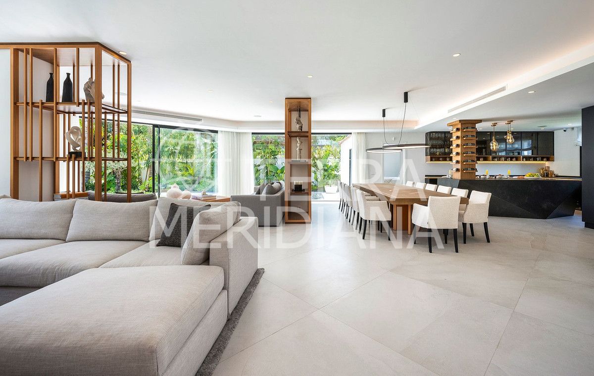 Villa in Nueva Andalucia, Marbella