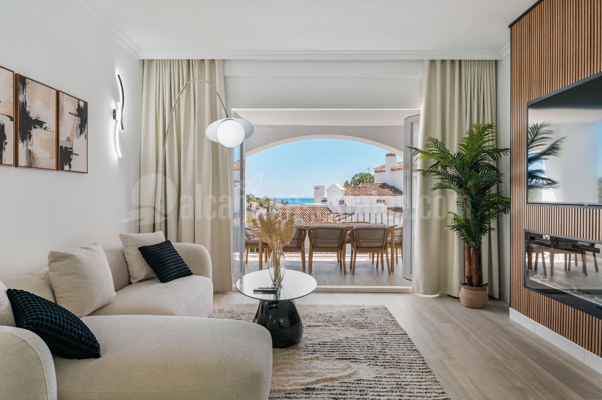 Apartamento en Altos de La Quinta, Benahavis