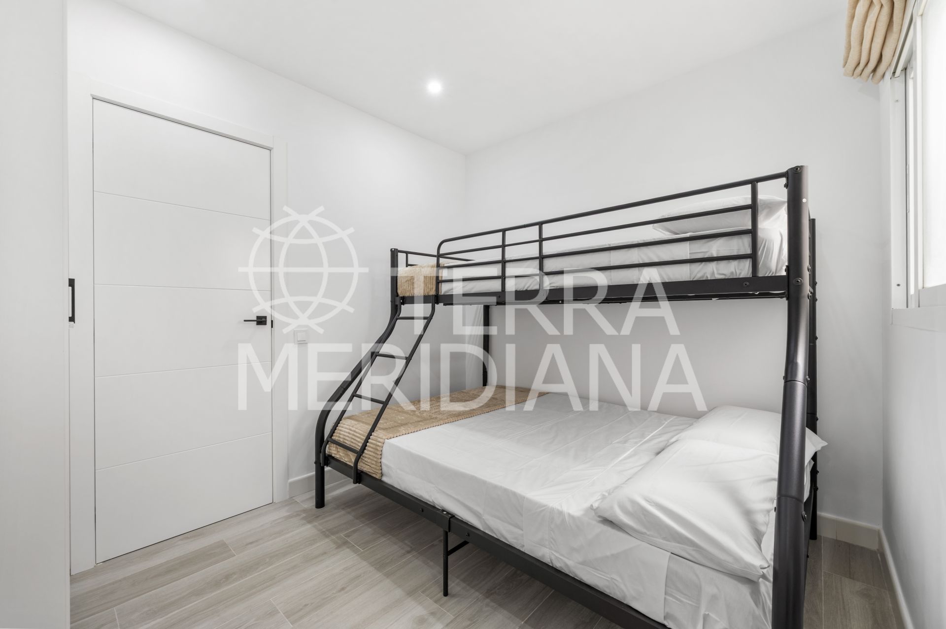 Apartment in Puerto Golf, Marbella