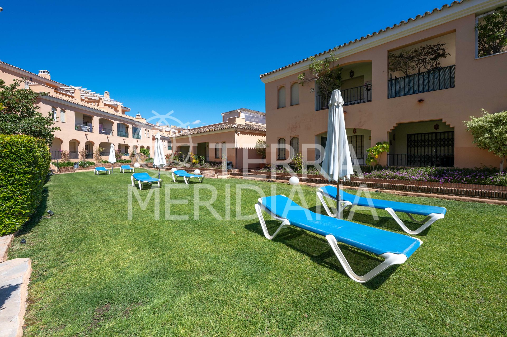 Apartment in Puerto Golf, Marbella