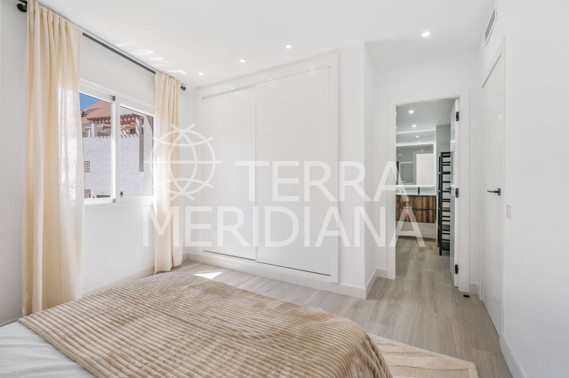 Apartment in Puerto Golf, Marbella