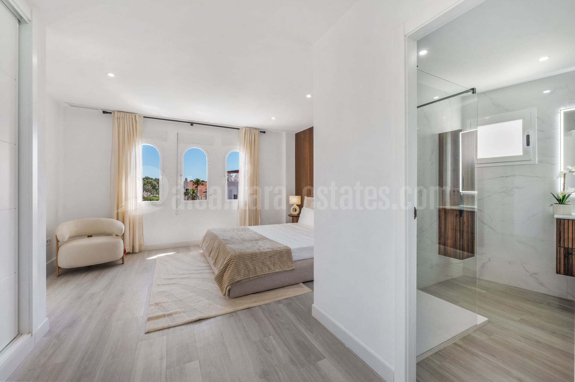 Apartamento en Puerto Golf, Marbella
