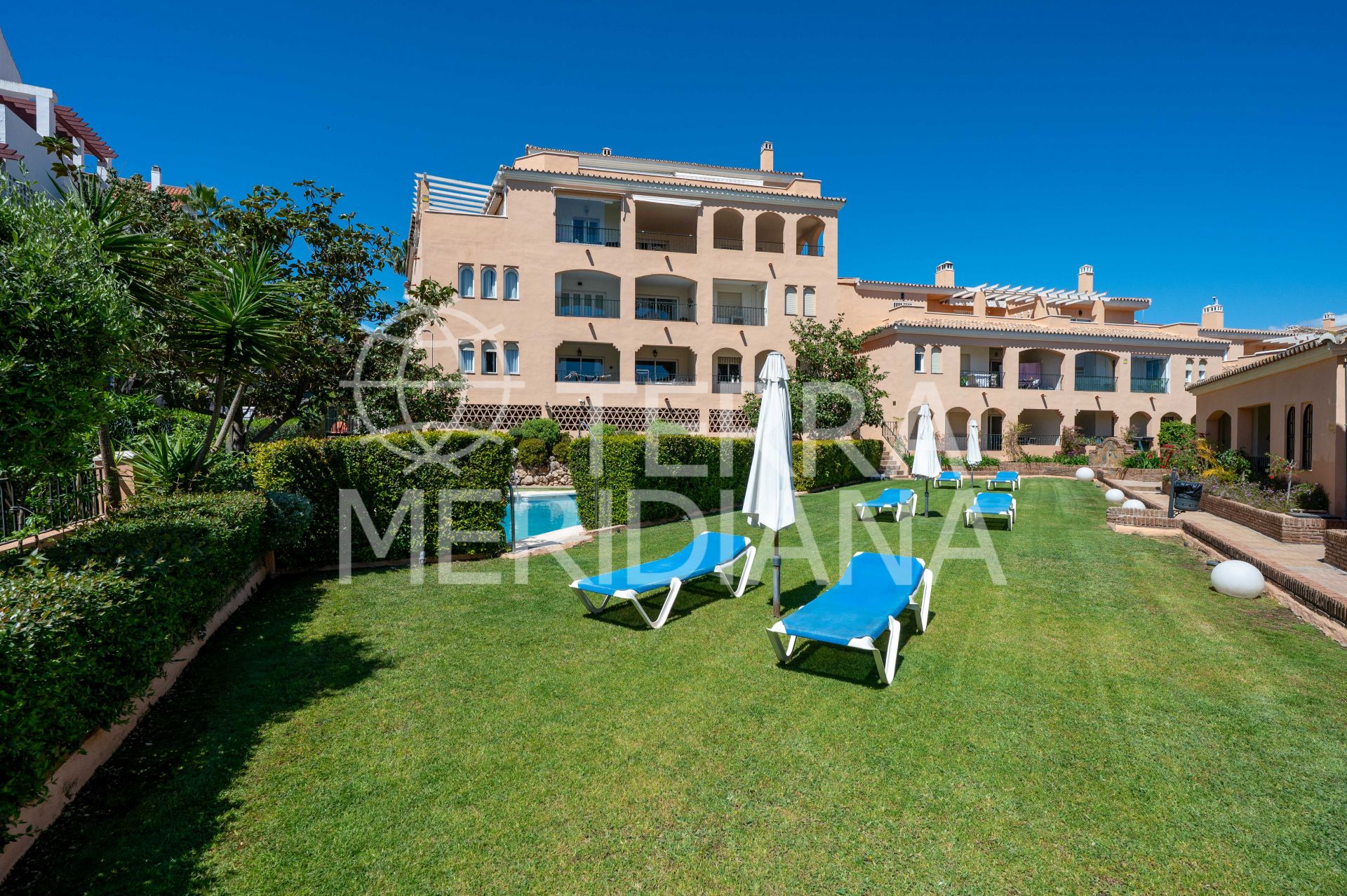Apartment in Puerto Golf, Marbella