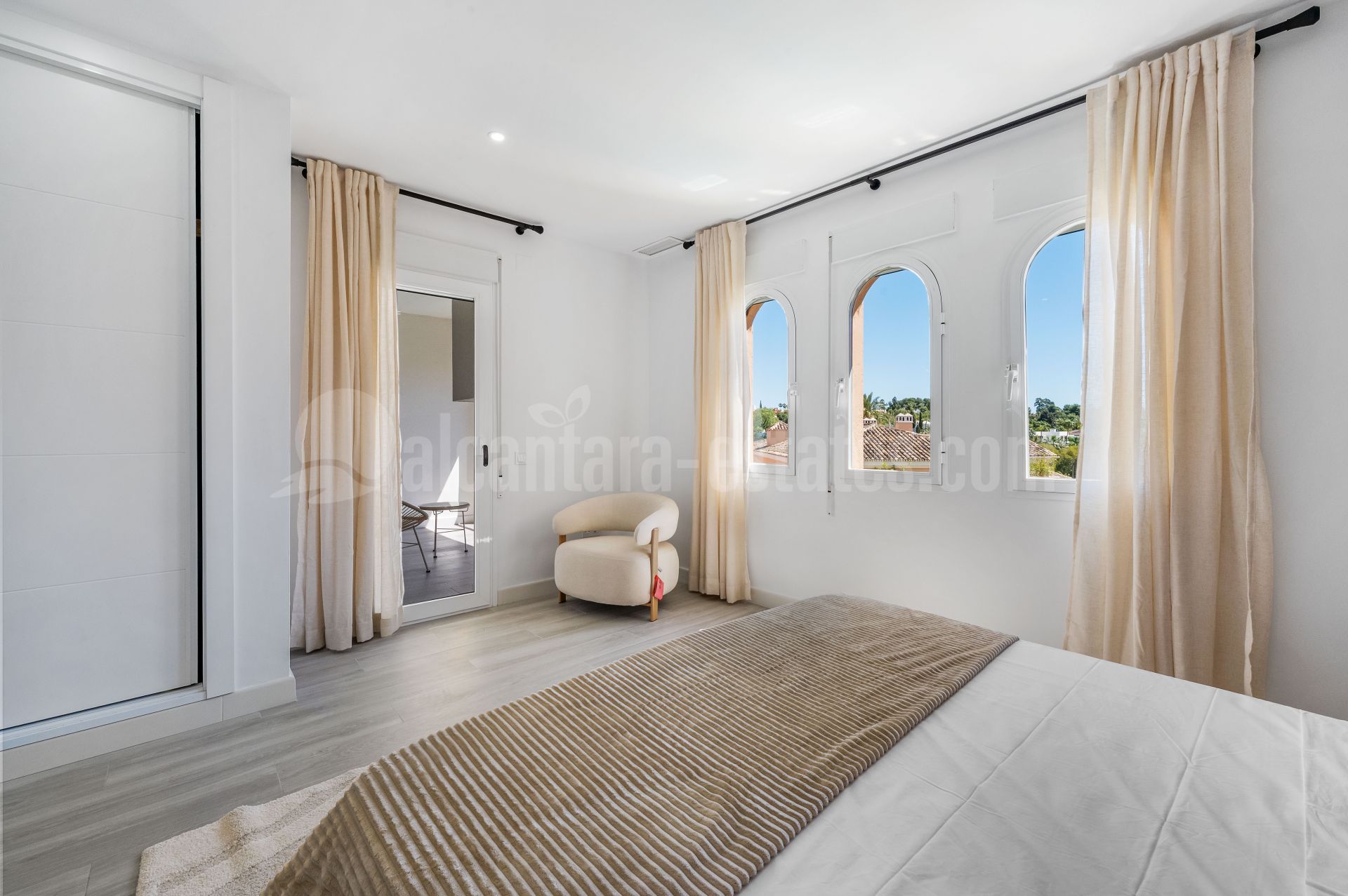 Apartamento en Puerto Golf, Marbella