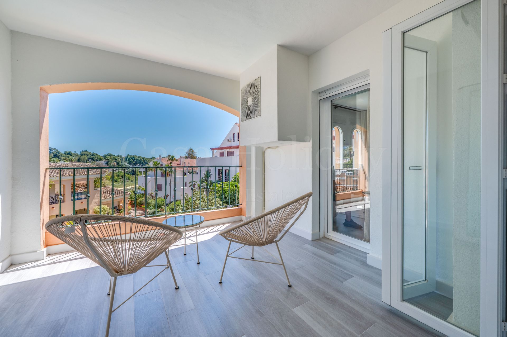 Apartment in Puerto Golf, Marbella