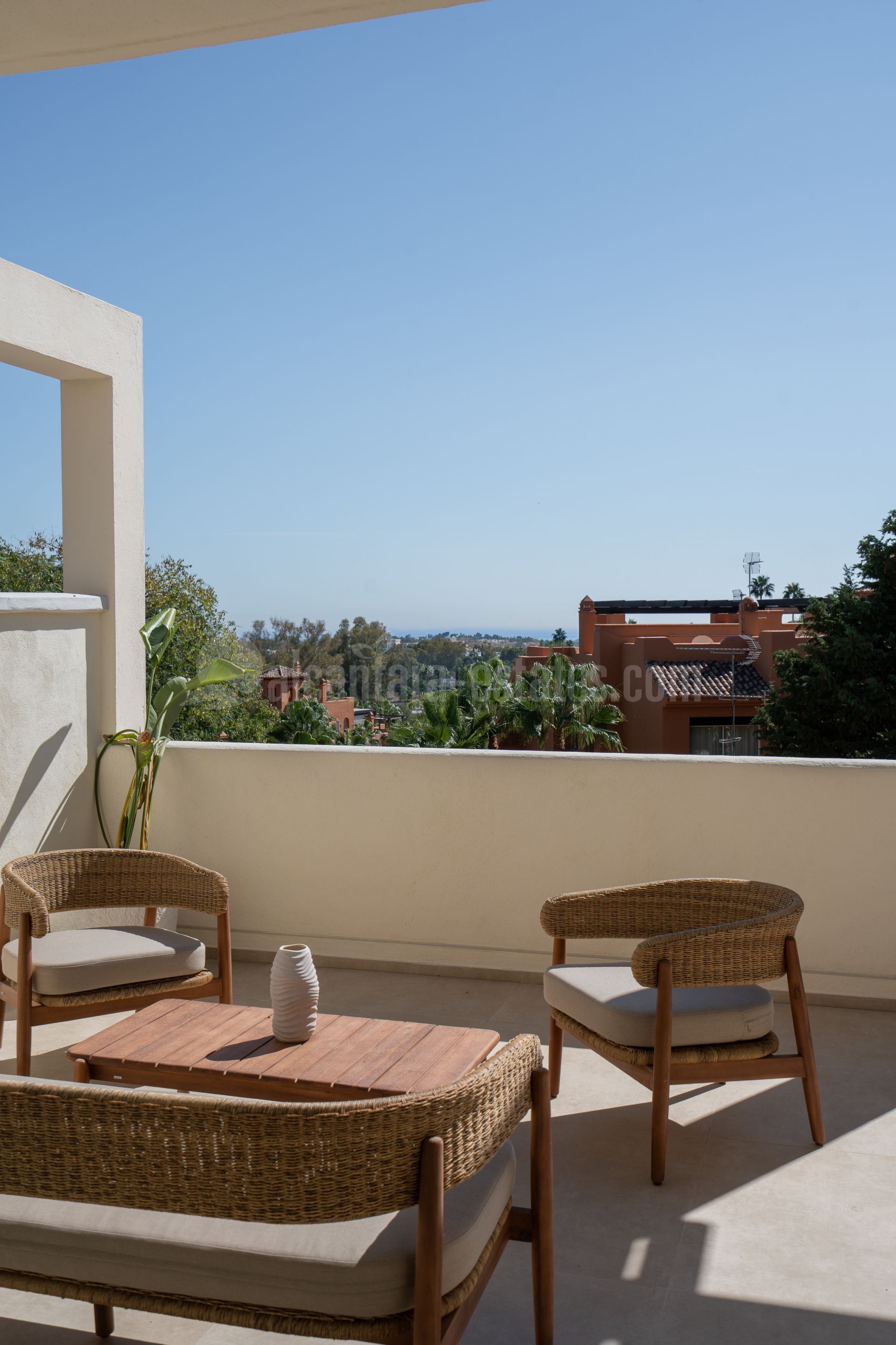 Apartment in Nueva Andalucia, Marbella