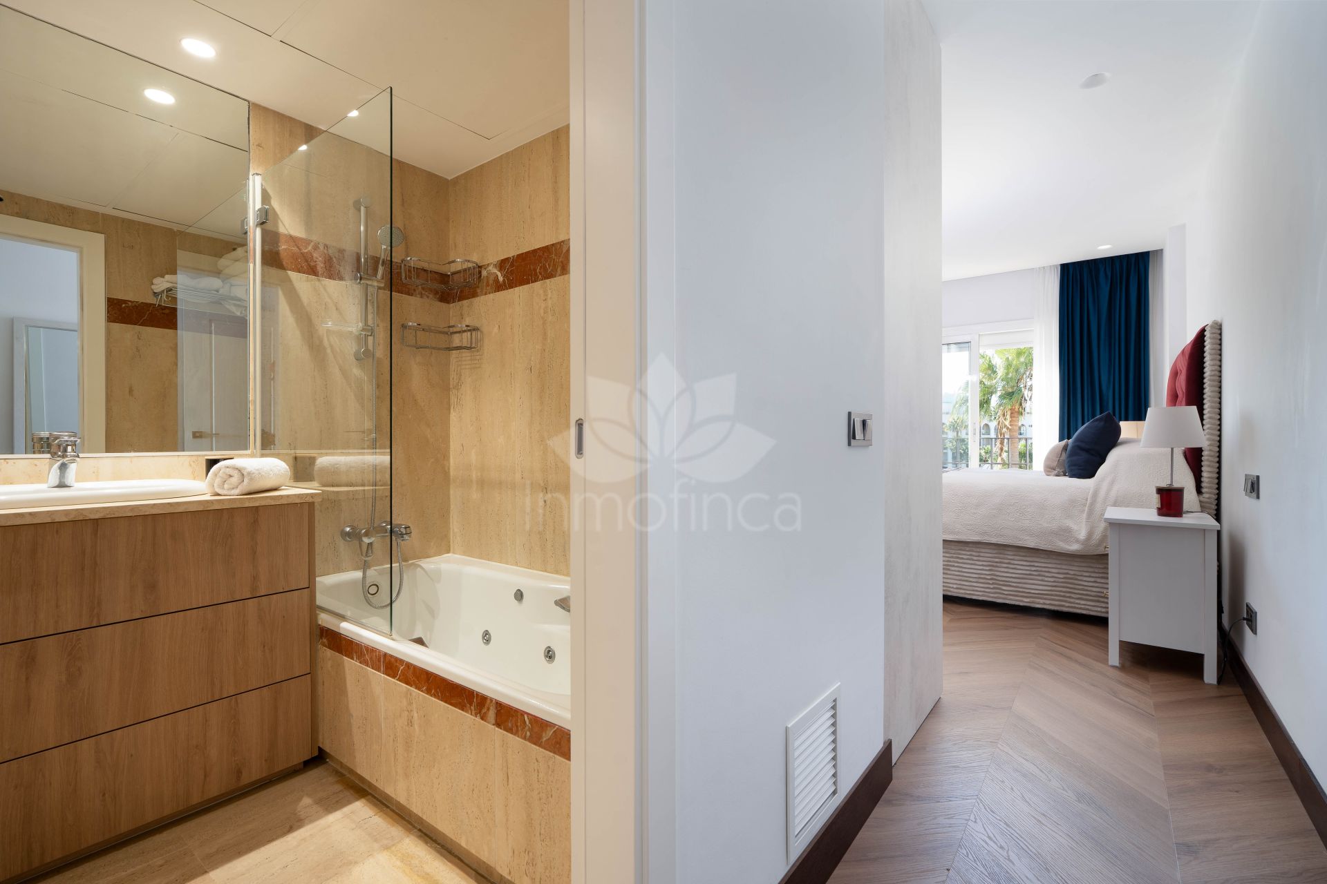 Duplex Penthouse in Alcazaba Gardens, Marbella