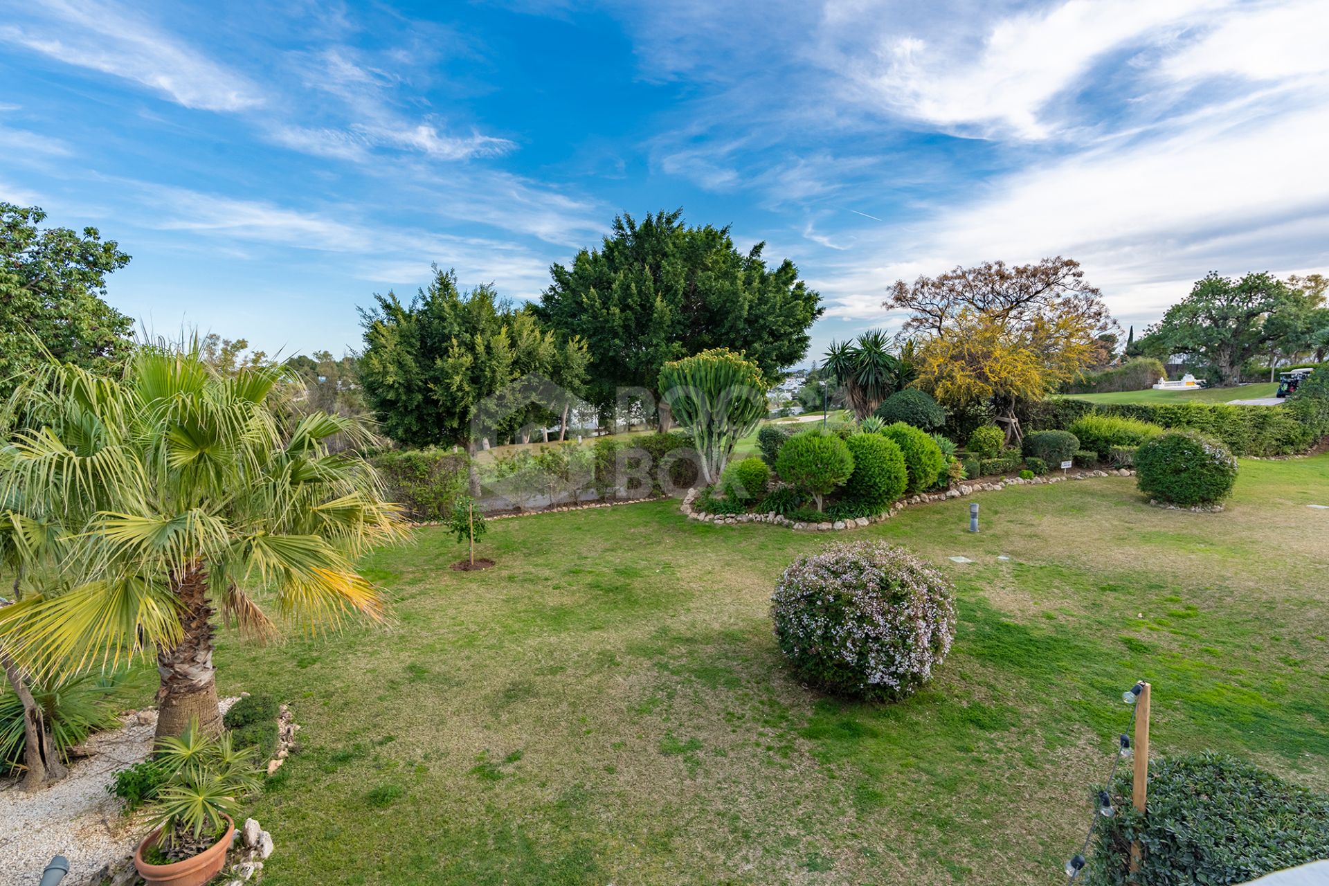 A newly renovated frontline golf, south facing three-bedroom luxury townhouse.