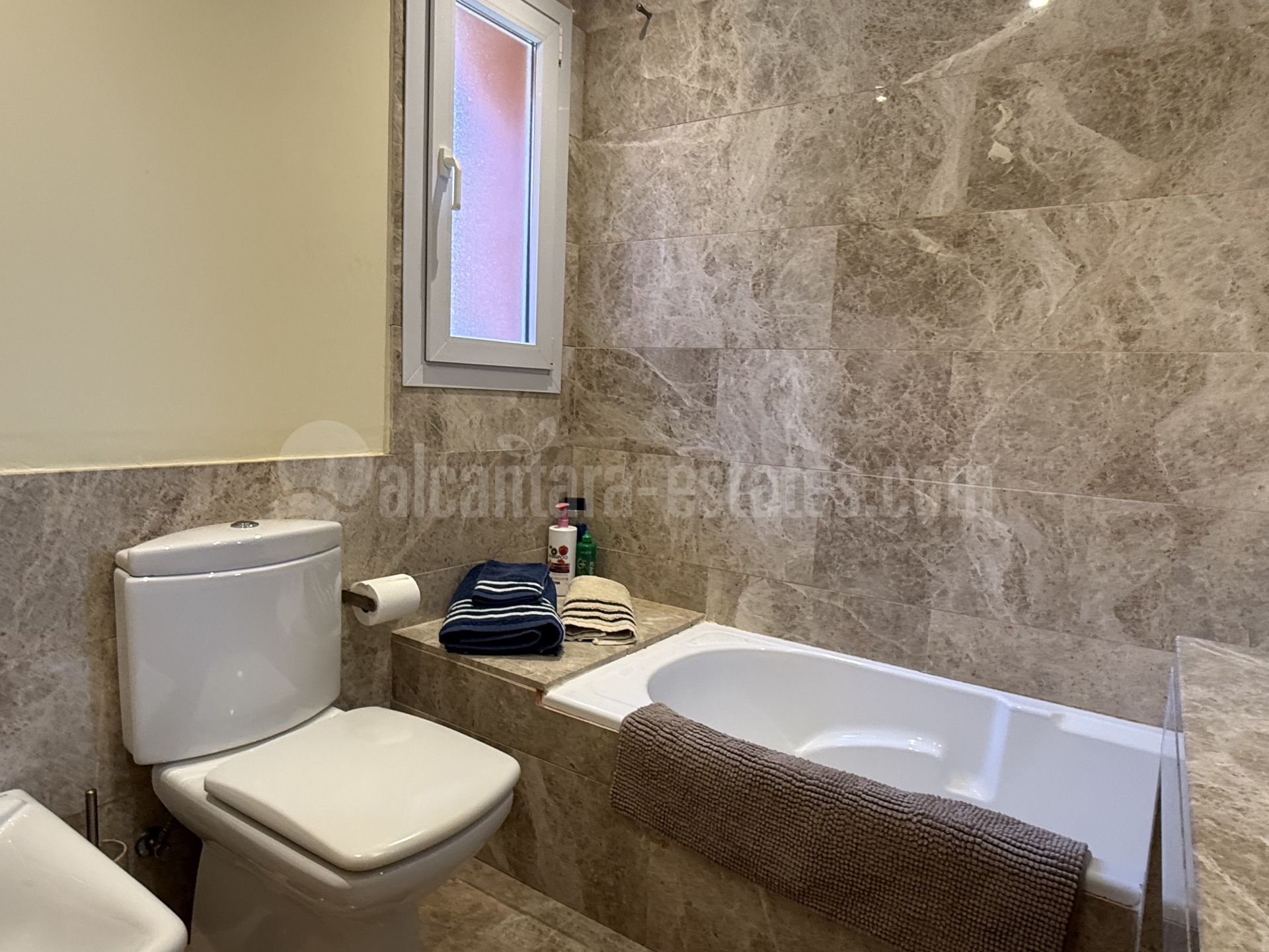 Adosado en Santa Clara, Marbella