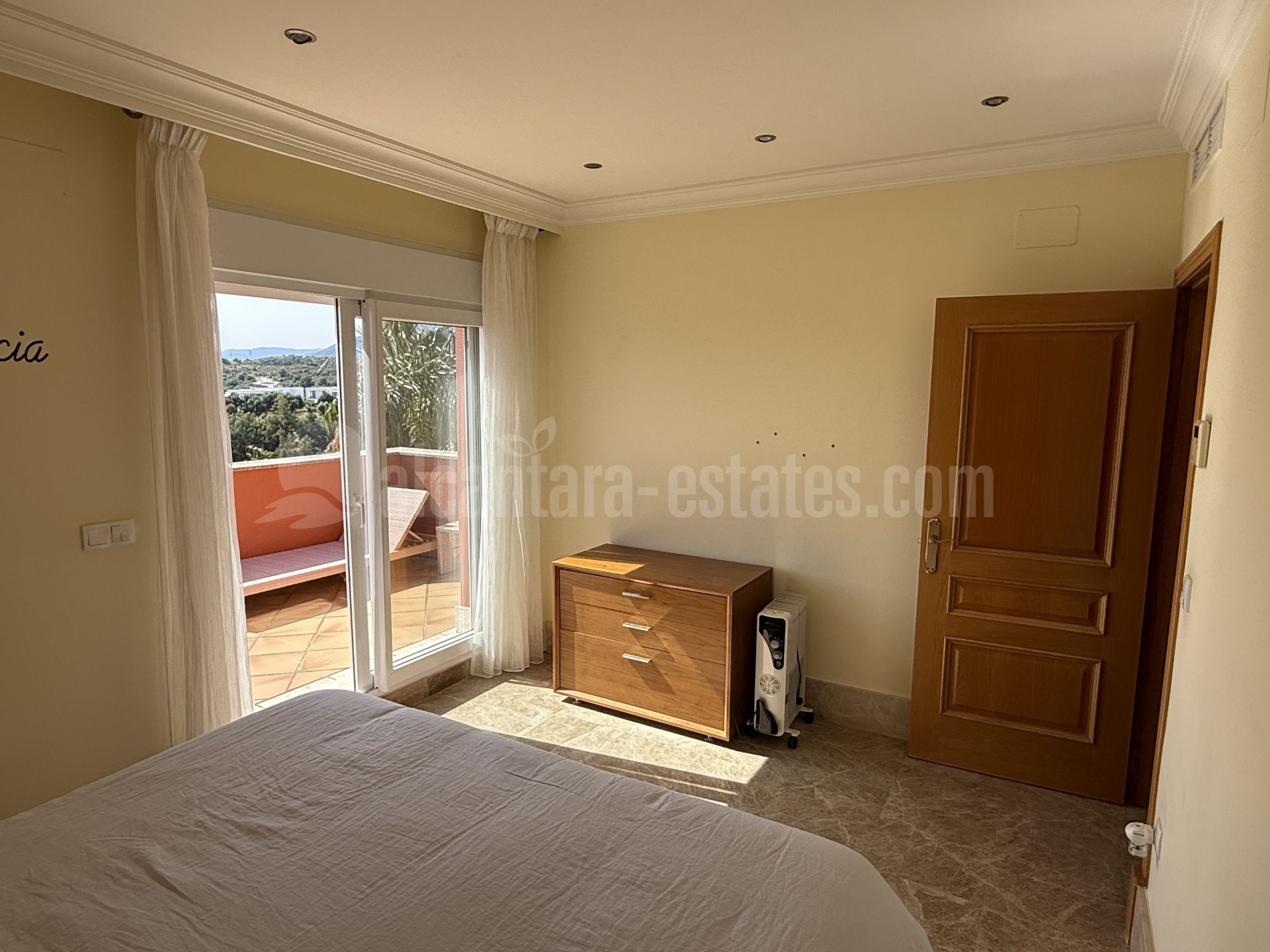 Adosado en Santa Clara, Marbella