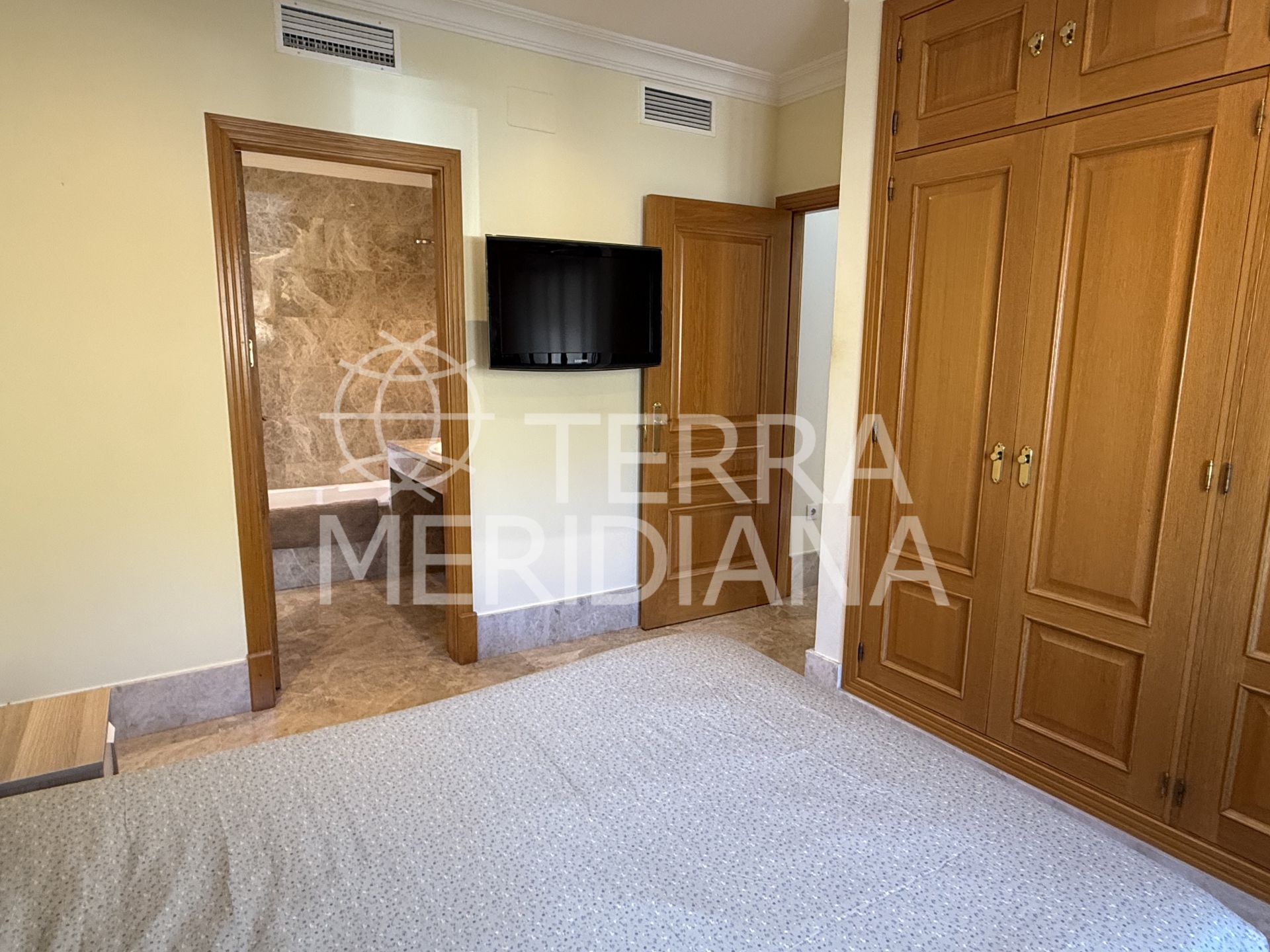 Town House in Santa Clara, Marbella