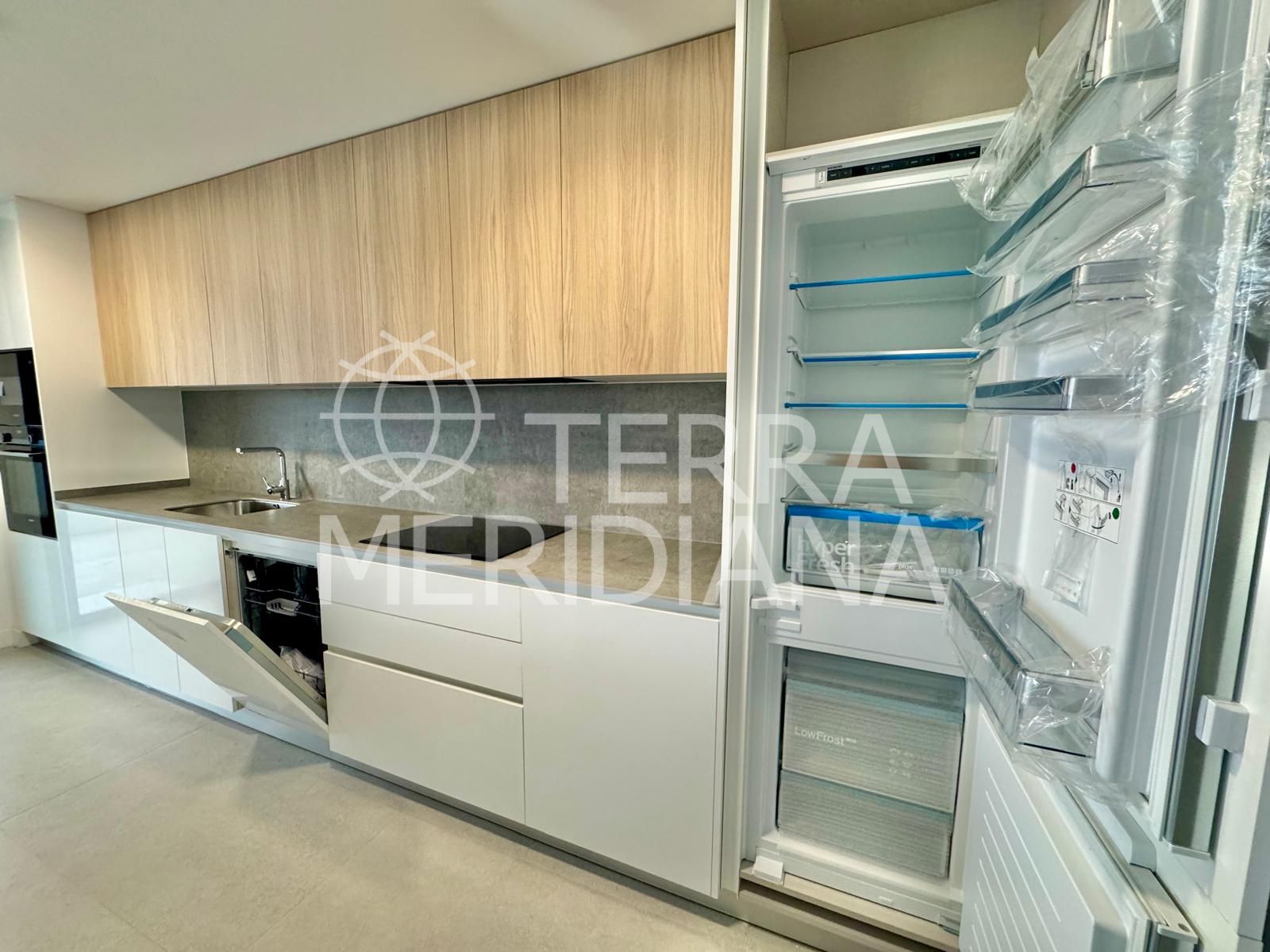 Apartment in Marbella East, Marbella