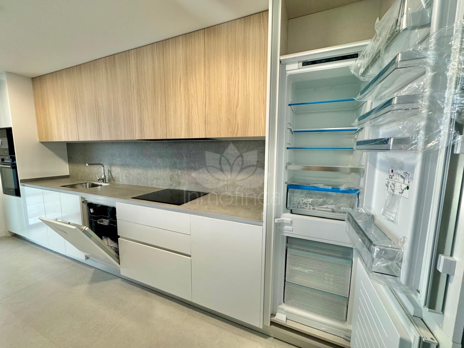 Apartment in Marbella East, Marbella