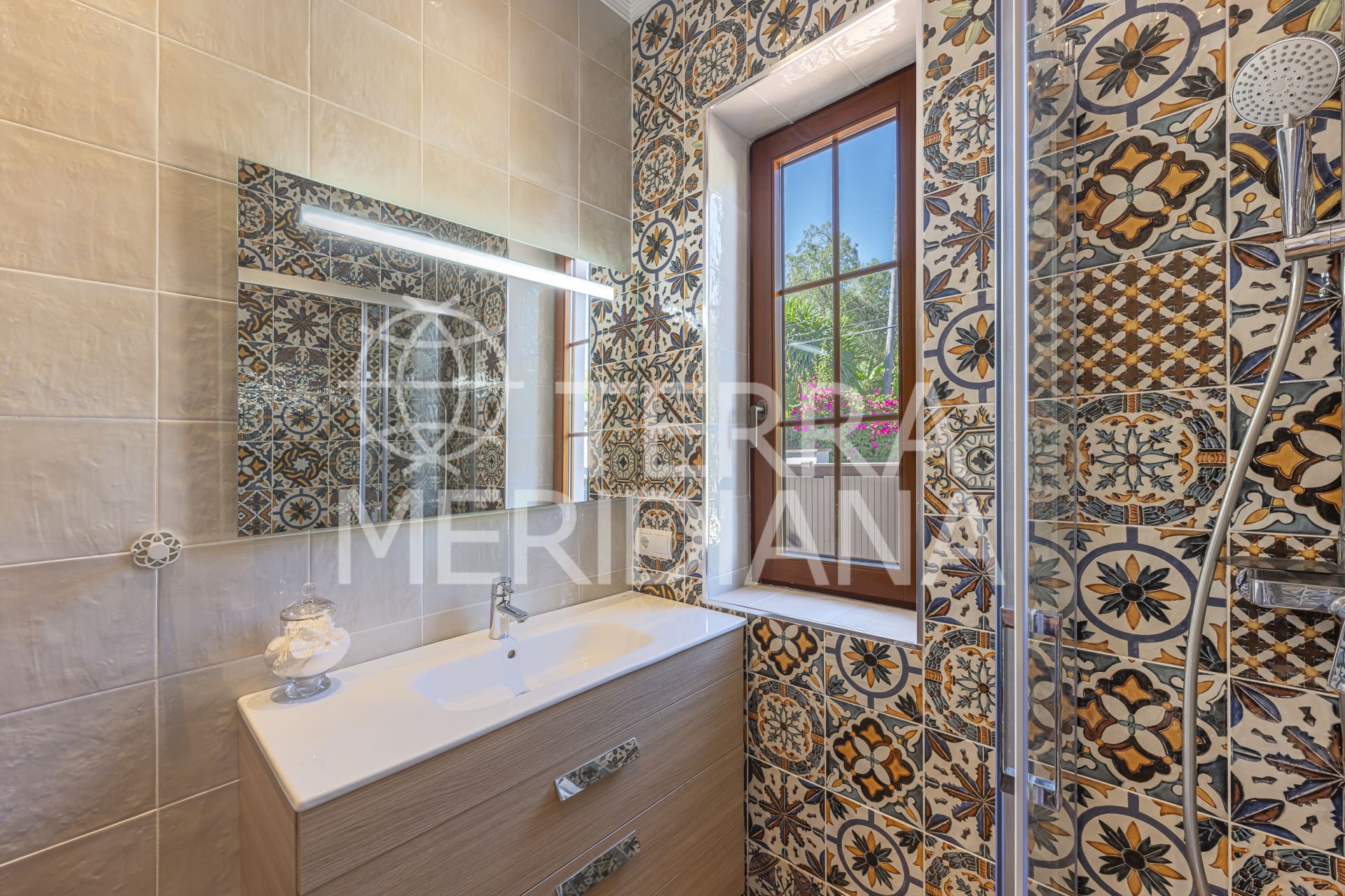 Villa in El Rosario, Marbella