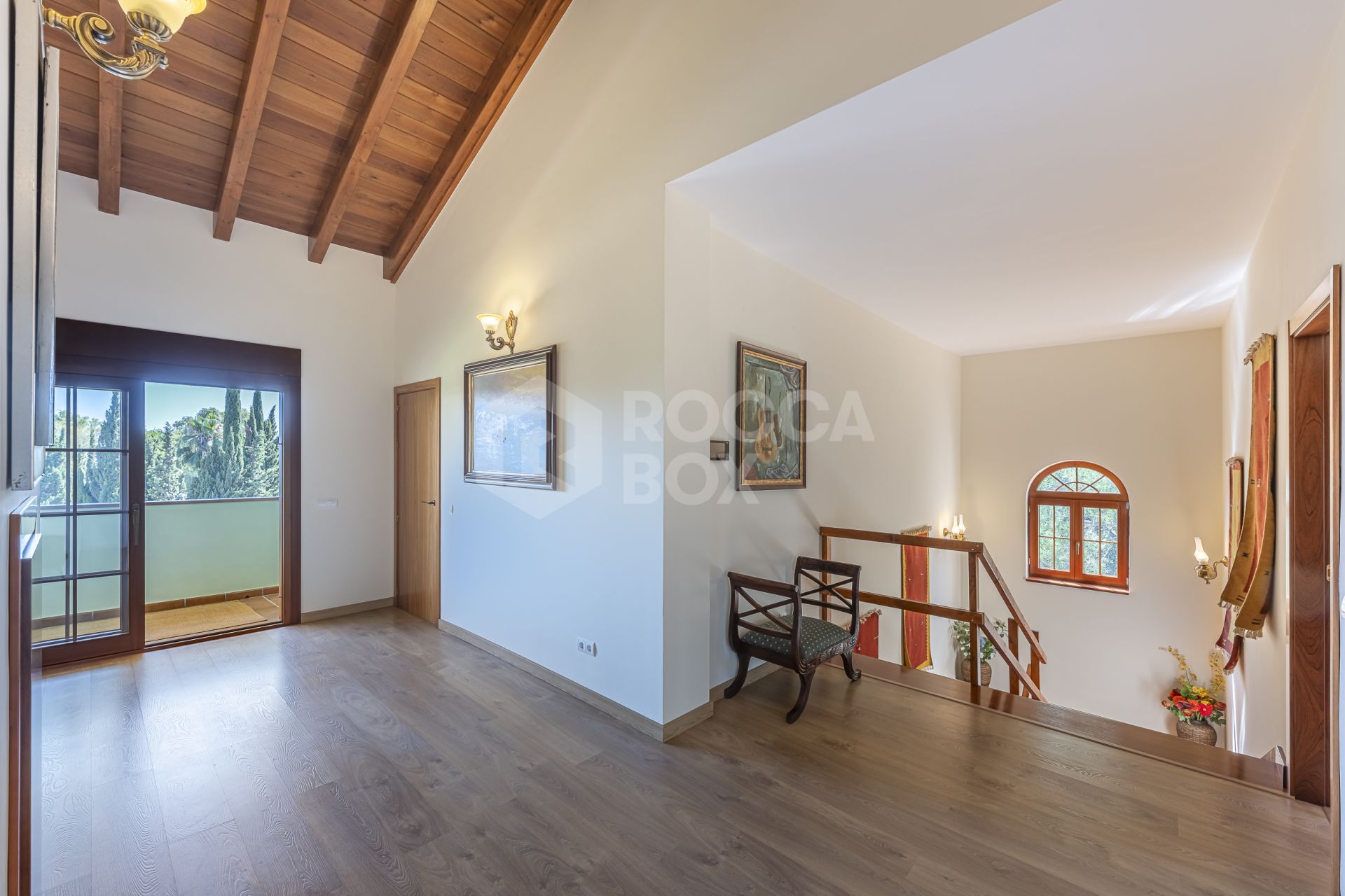 Modern Villa Close to the Beach for Sale in El Rosario, Marbella East