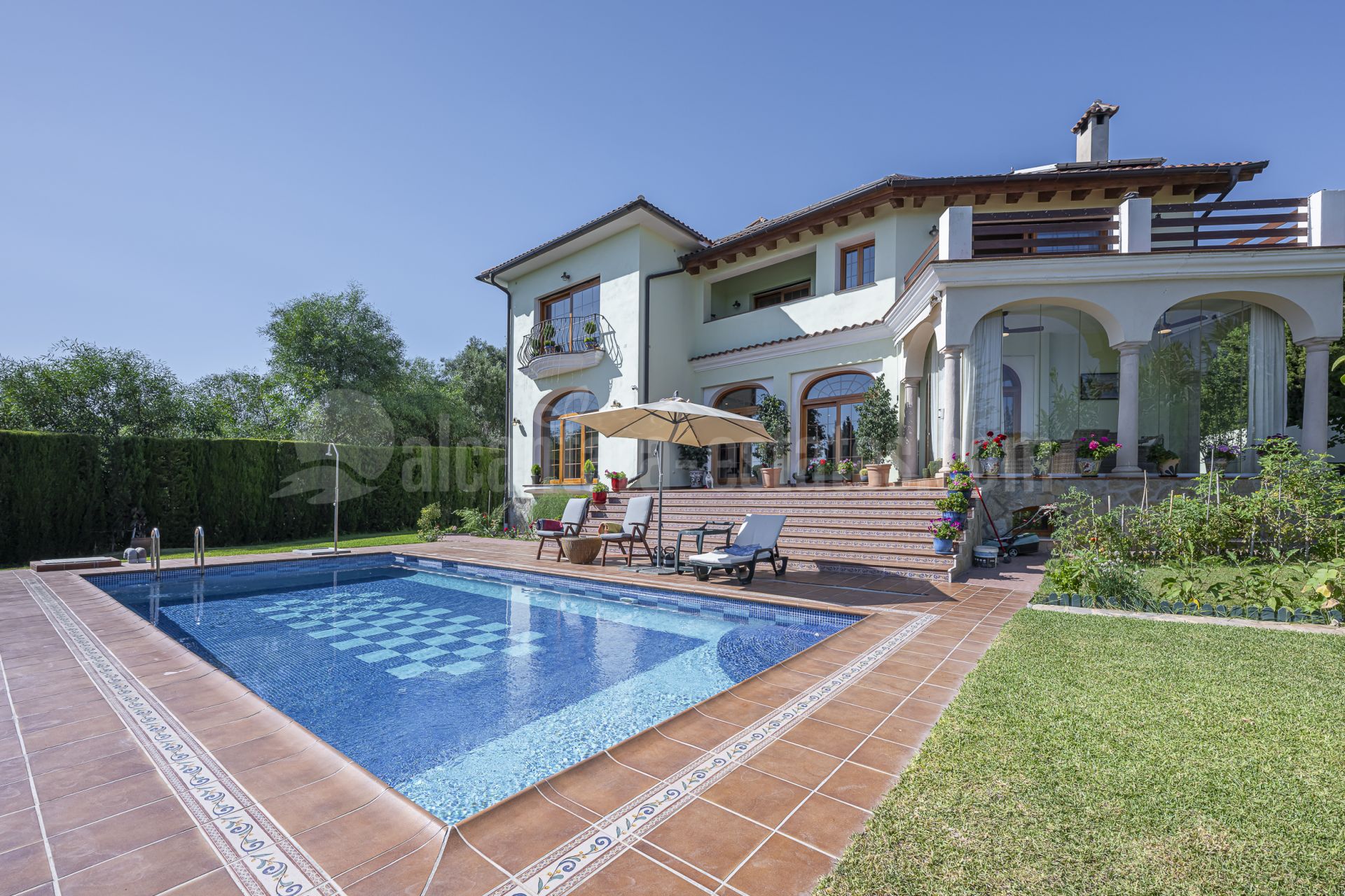 Villa in El Rosario, Marbella