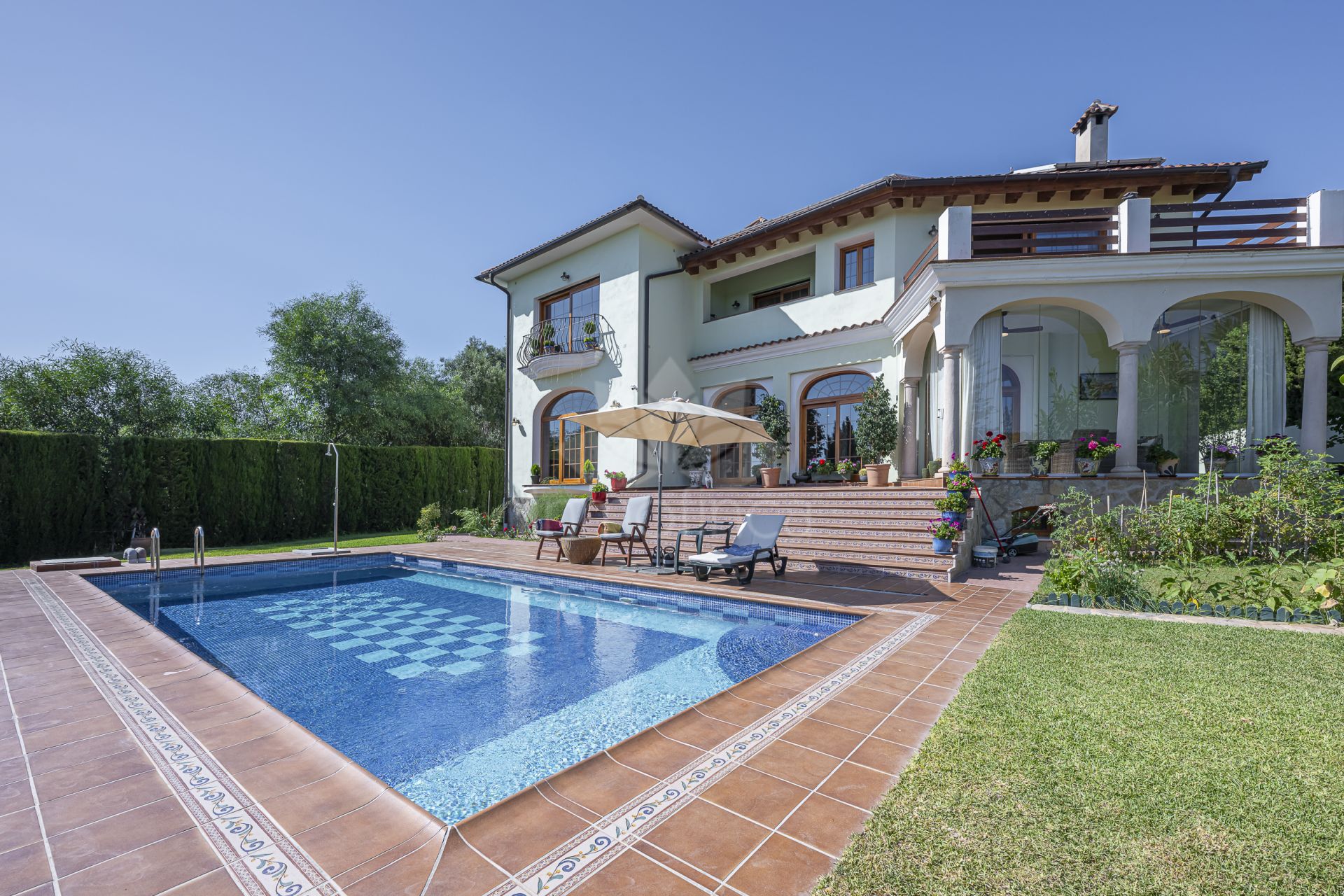Villa in El Rosario, Marbella