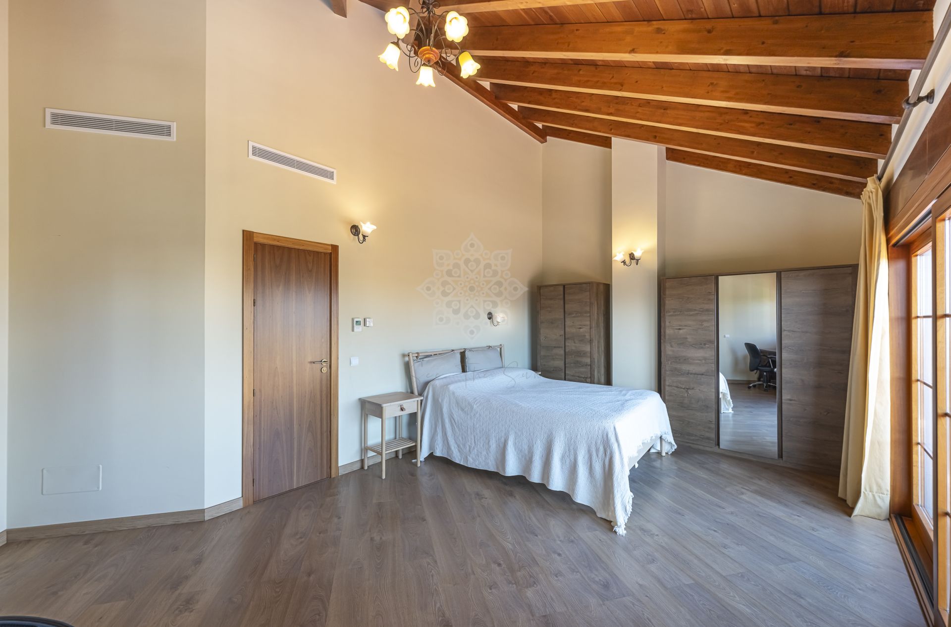 Villa en El Rosario, Marbella